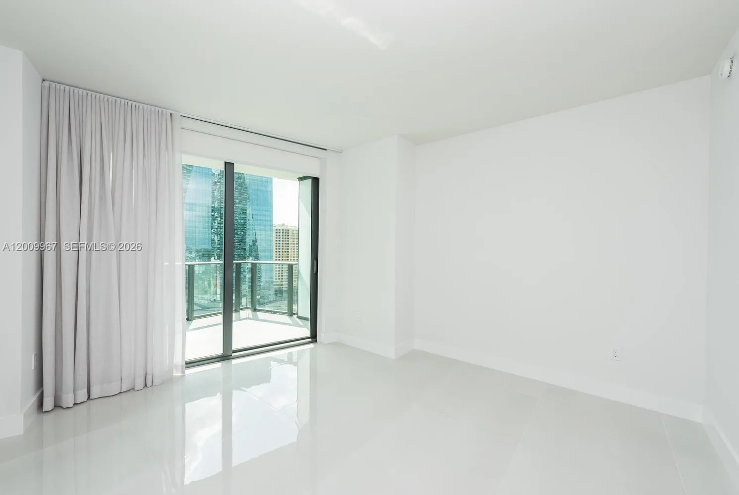 1300 S Miami # 1801, Miami, FL 33130 photo 11