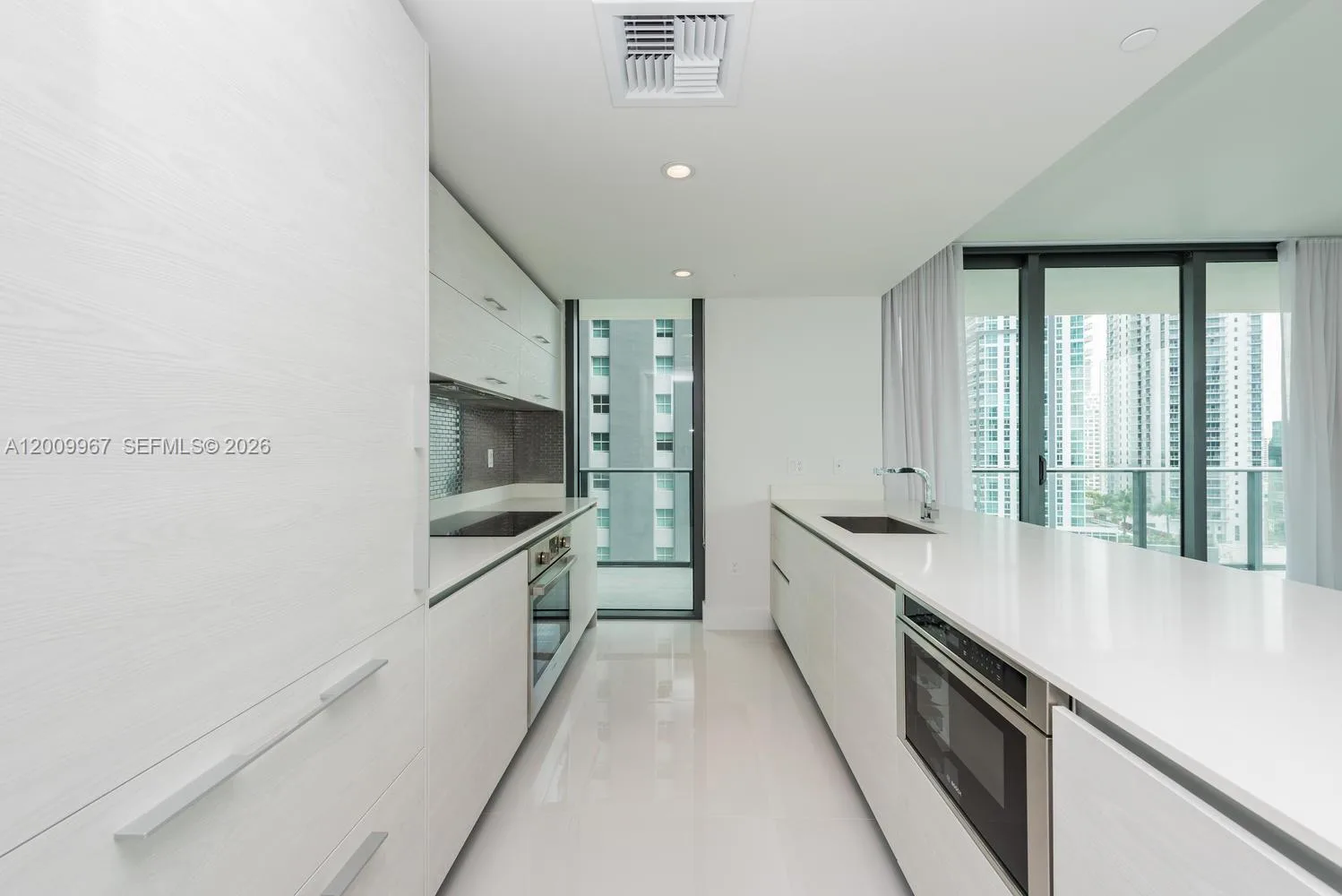 1300 S Miami # 1801, Miami, FL 33130 photo 3