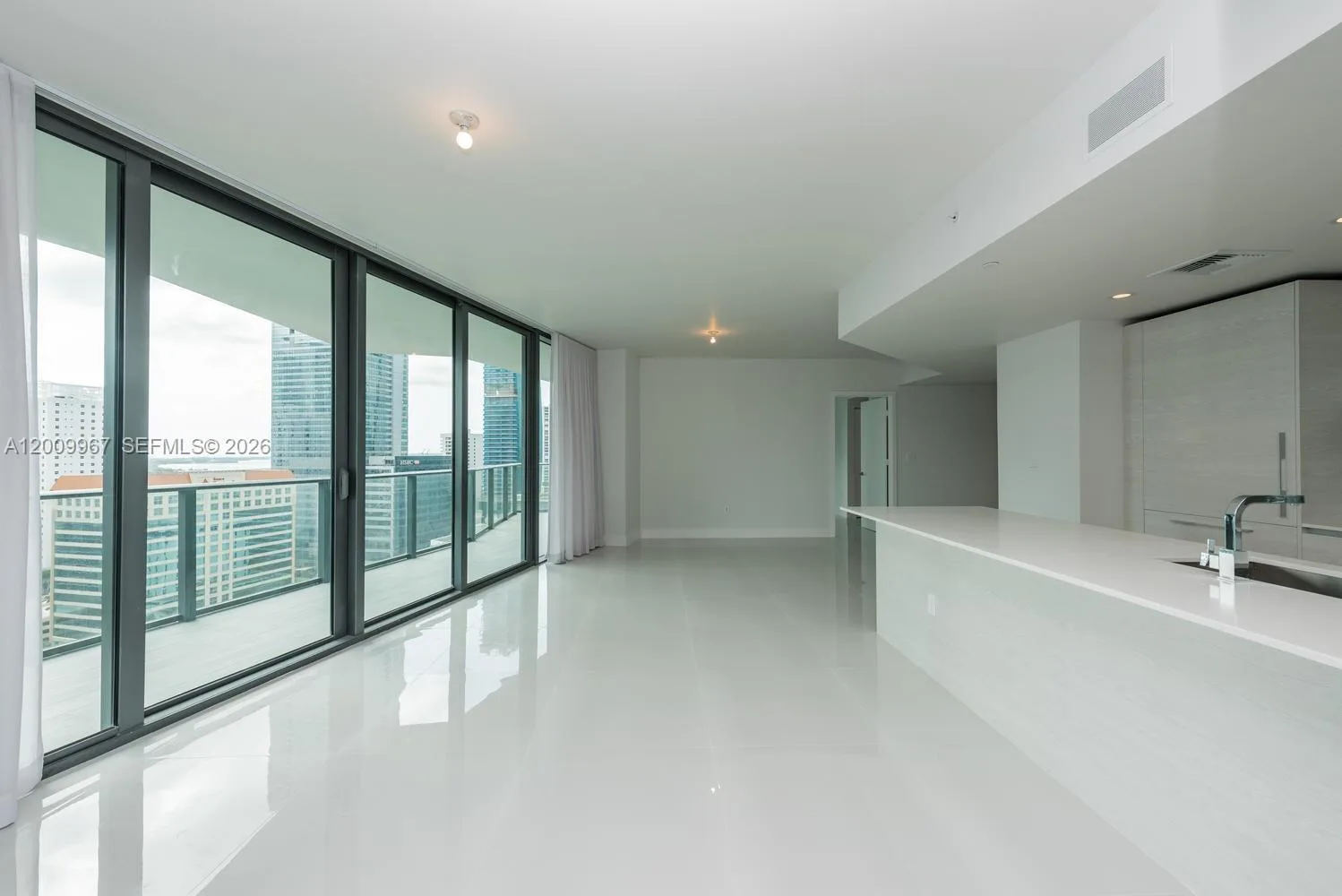 1300 S Miami # 1801, Miami, FL 33130 photo 8
