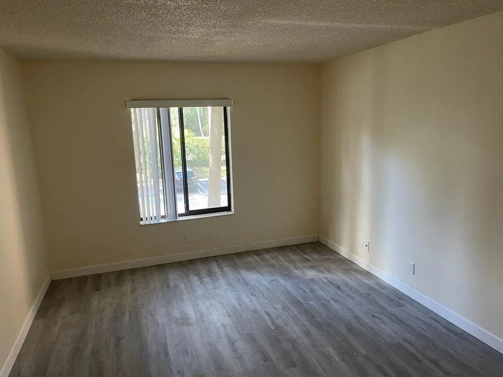 203 Foxtail Drive # D2, FL 33415 photo 5