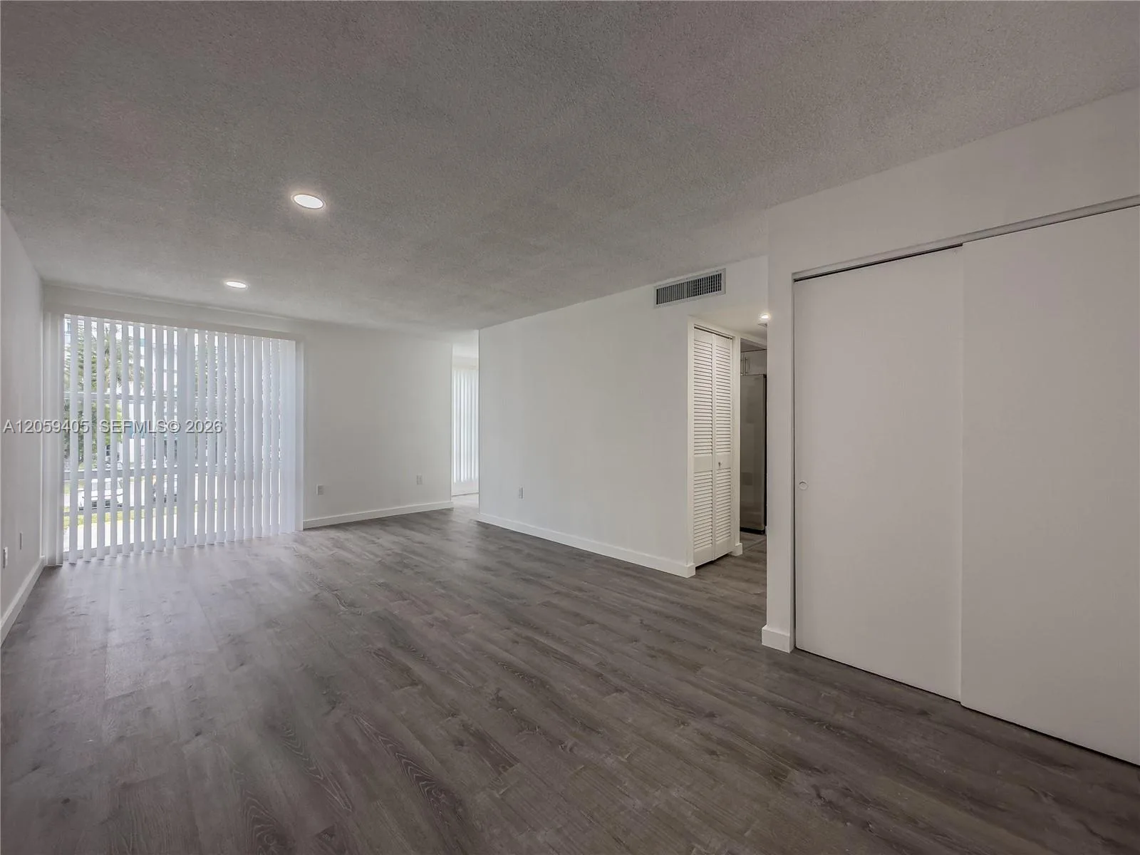 17570 Atlantic Blvd # 210, Sunny Isles Beach, FL 33160 photo 4