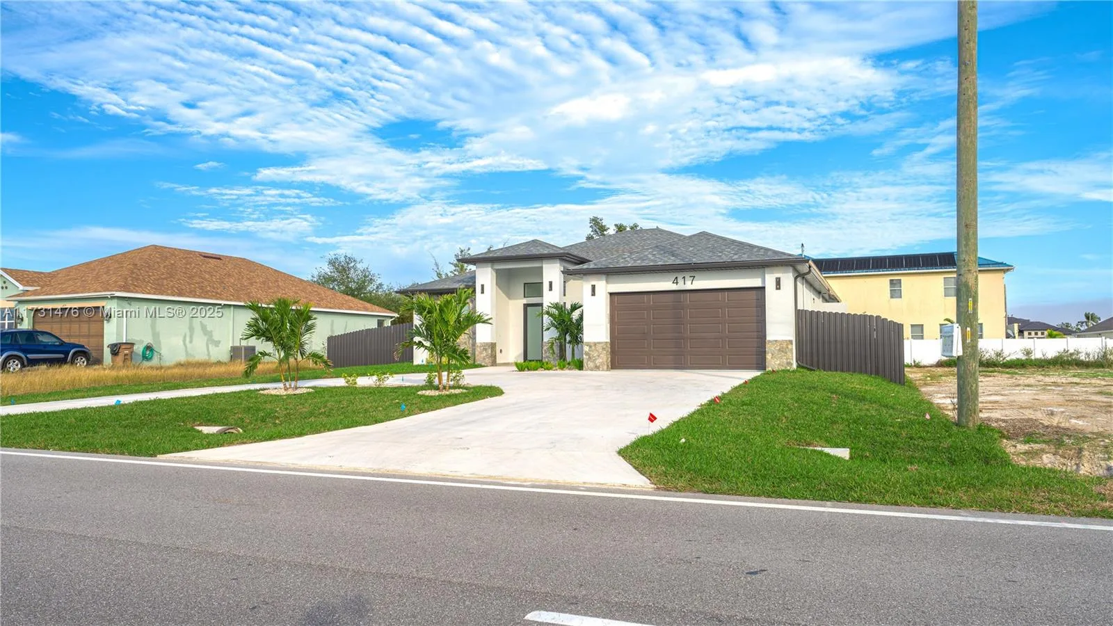 417 NELSON RD N, Cape Coral, FL 33993 photo 2