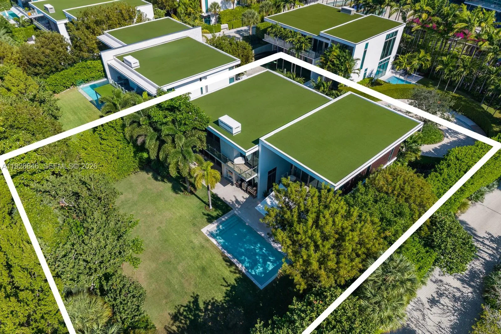 111 Reef Ln, Key Biscayne, FL 33149 photo 2
