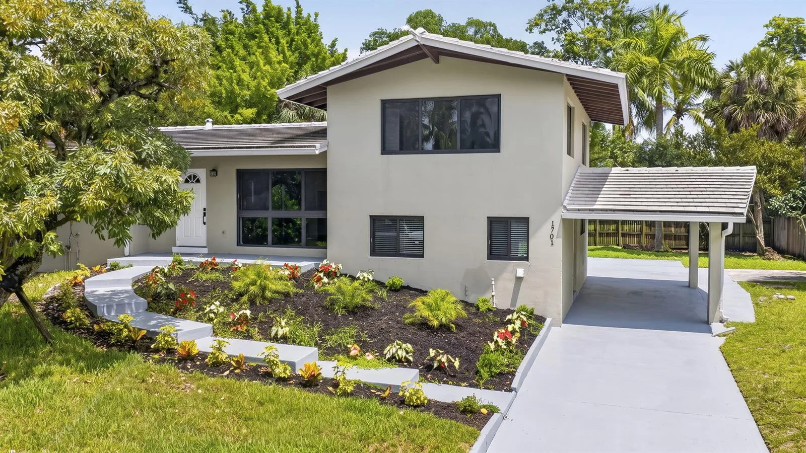 1701 SW 4TH Court, Fort Lauderdale, FL 33312