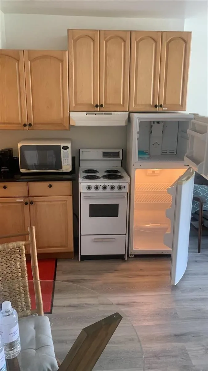 19201 Collins Avenue # 231, Sunny Isles Beach, FL 33160 photo 2