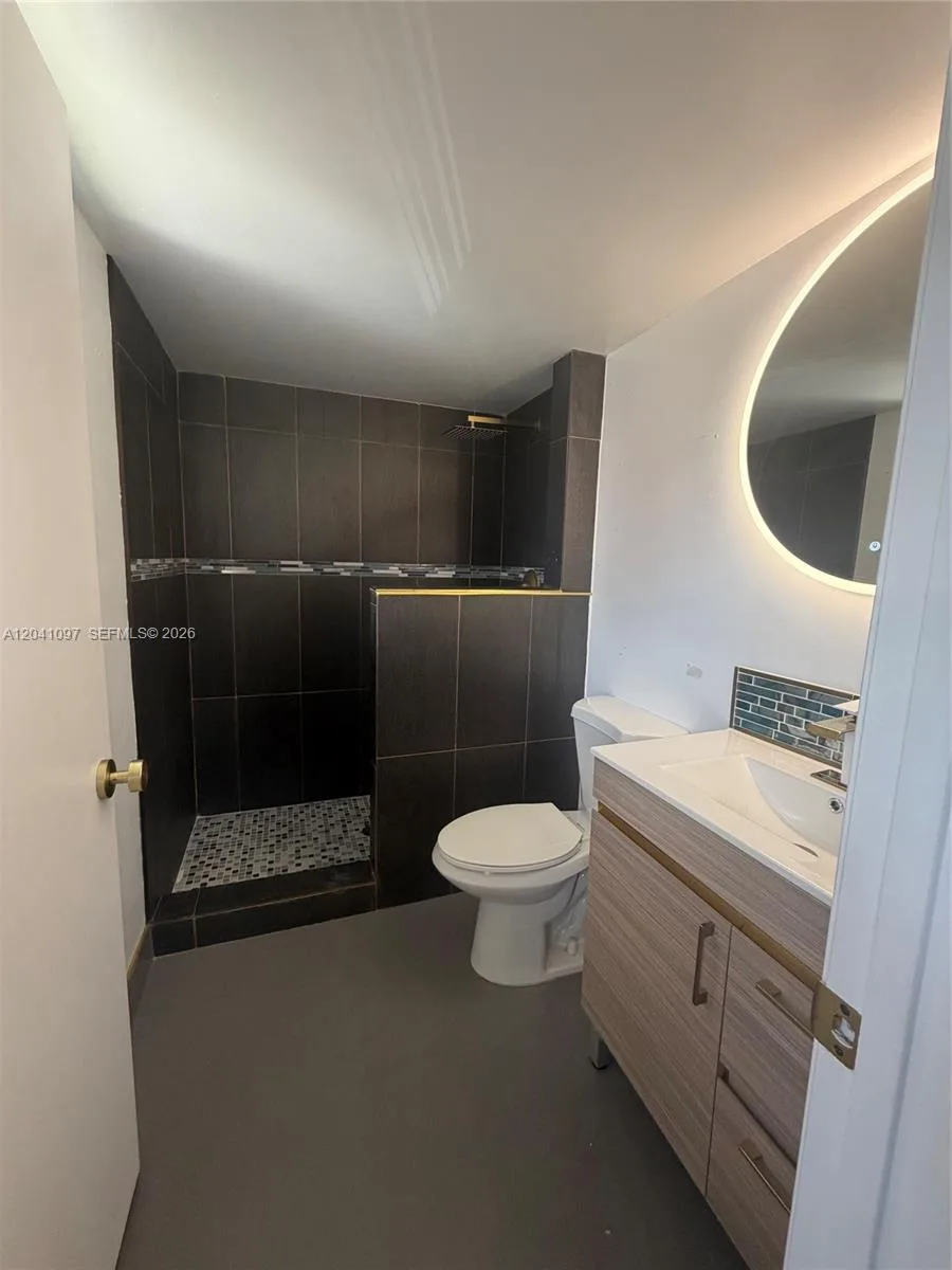 3031 Holiday Springs Blvd # 205-7, Margate, FL 33063 photo 9