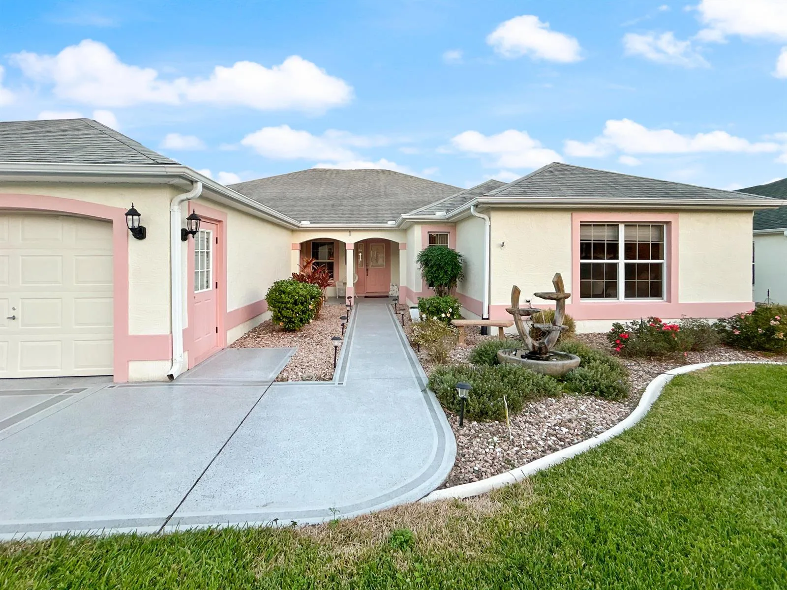 93 Palermo Place, The Villages, FL 32159 photo 4