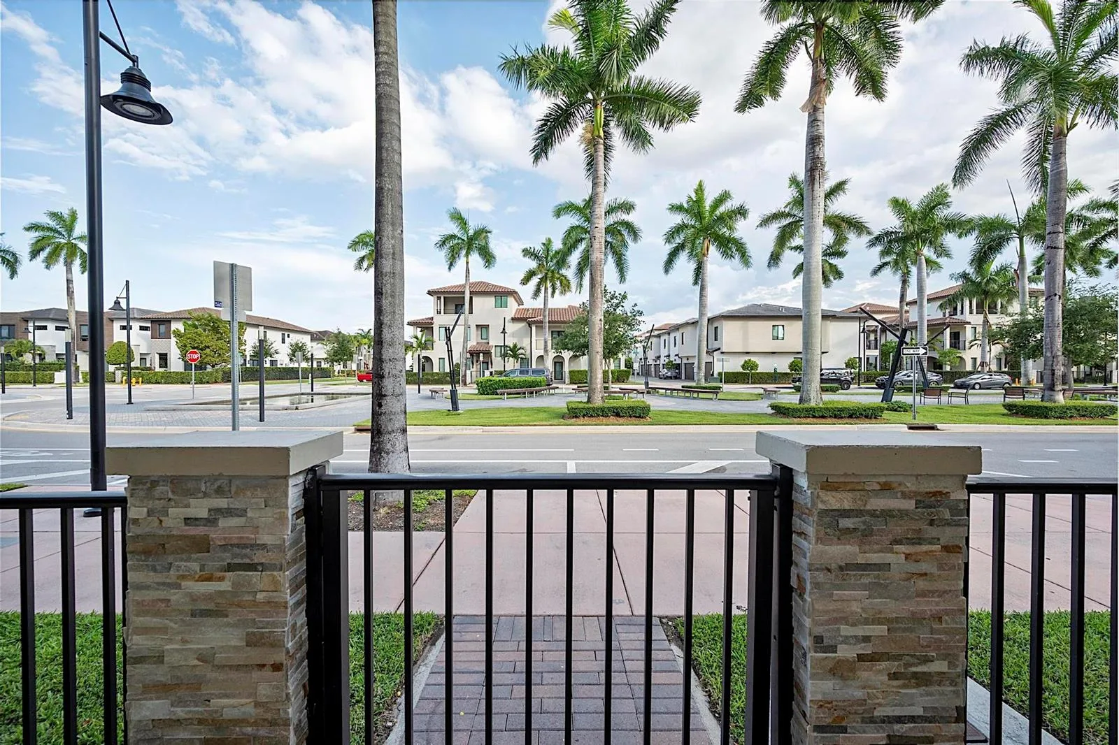 8321 Central Park Boulevard, Doral, FL 33166 photo 6