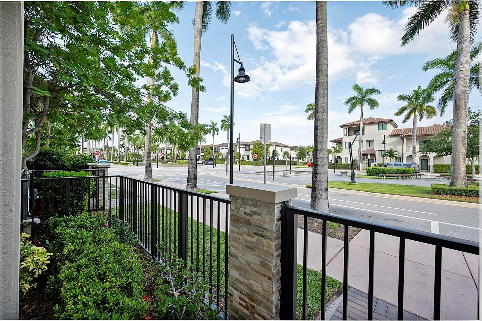 8321 Central Park Boulevard, Doral, FL 33166 photo 7