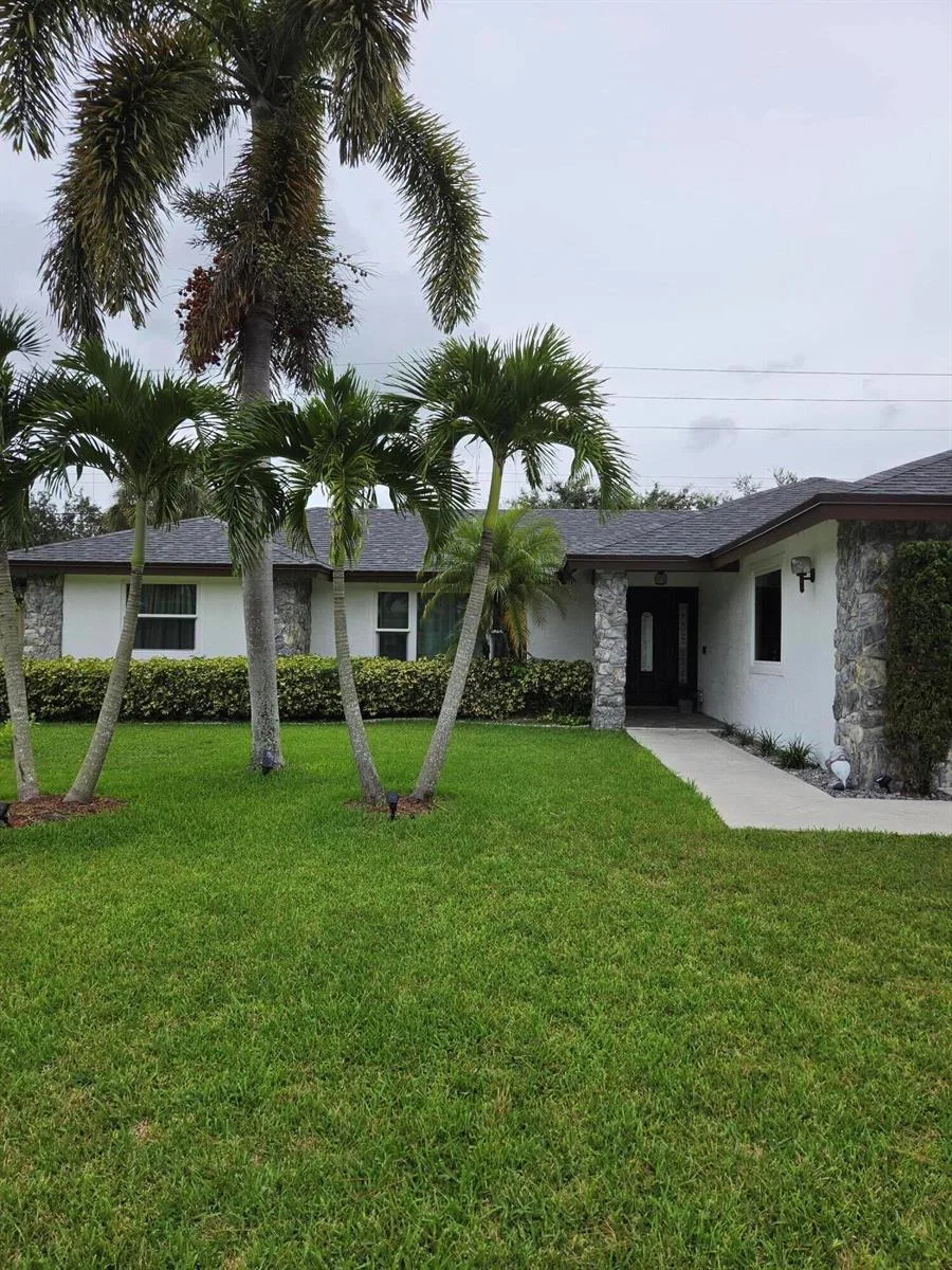 956 SAGE Avenue, Wellington, FL 33414