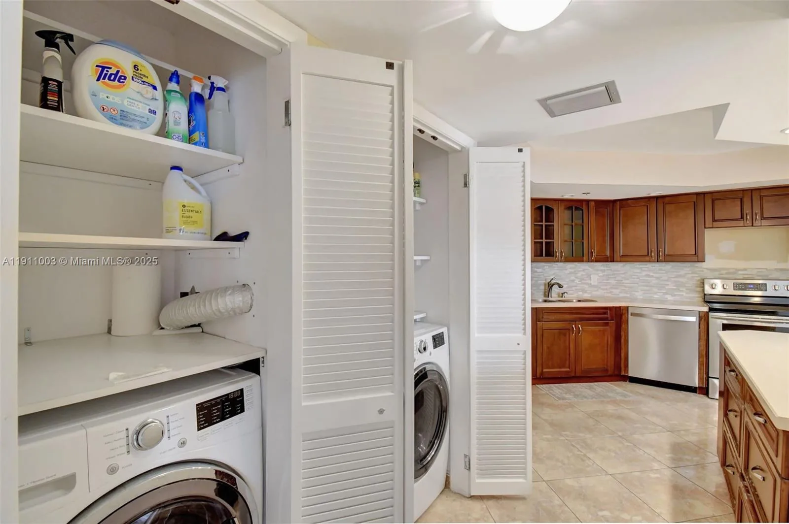 300 Three Islands Blvd # 518, Hallandale Beach, FL 33009 photo 10