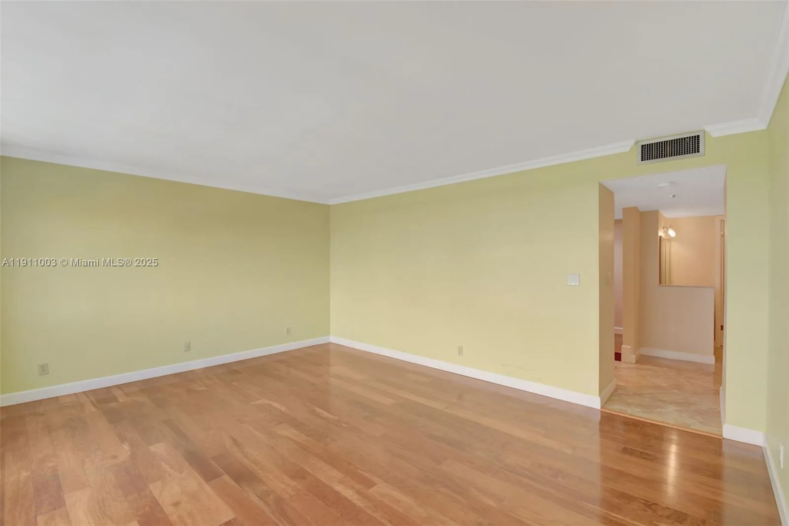 300 Three Islands Blvd # 518, Hallandale Beach, FL 33009 photo 13