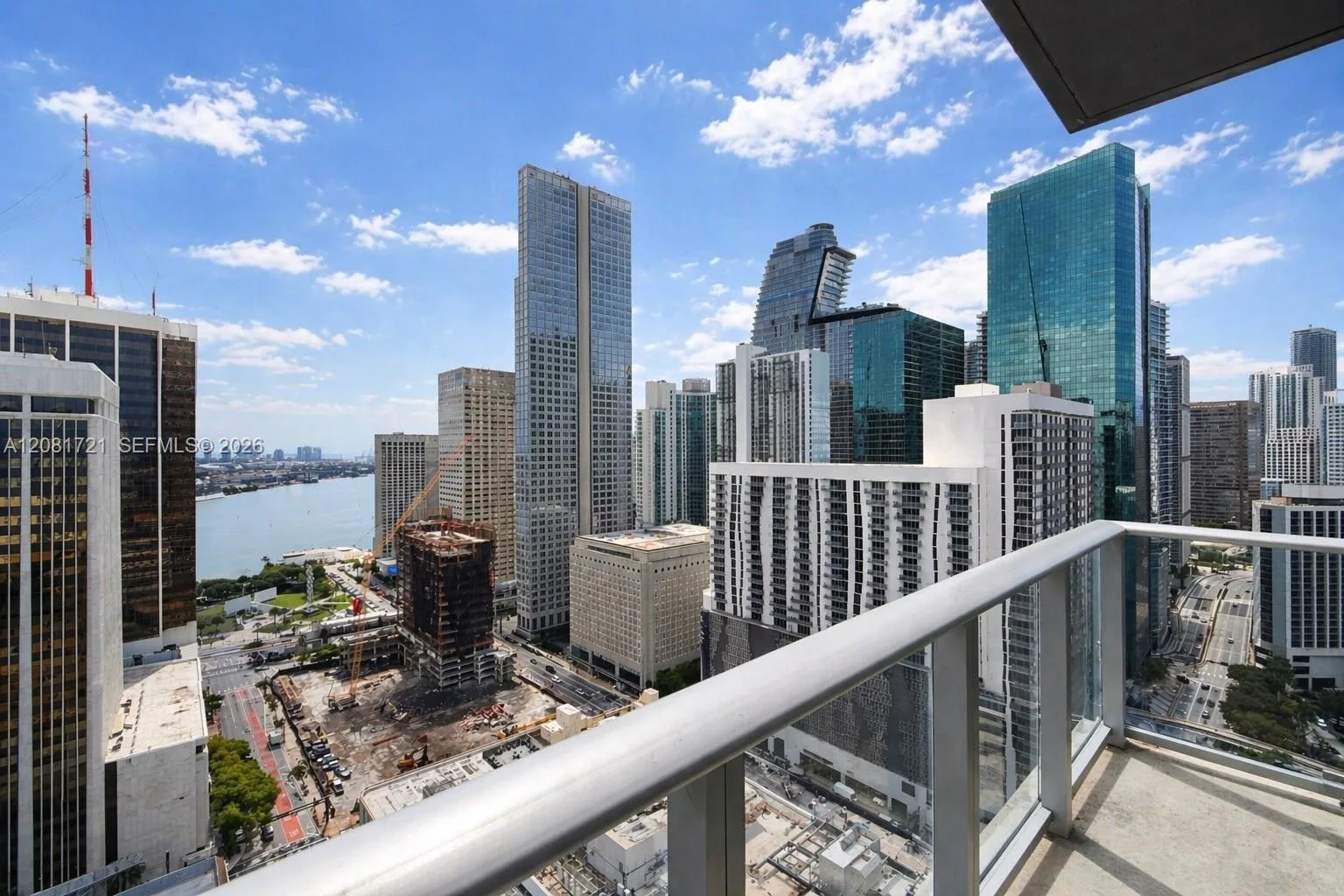151 SE 1st St # 3001, Miami, FL 33131 photo 13