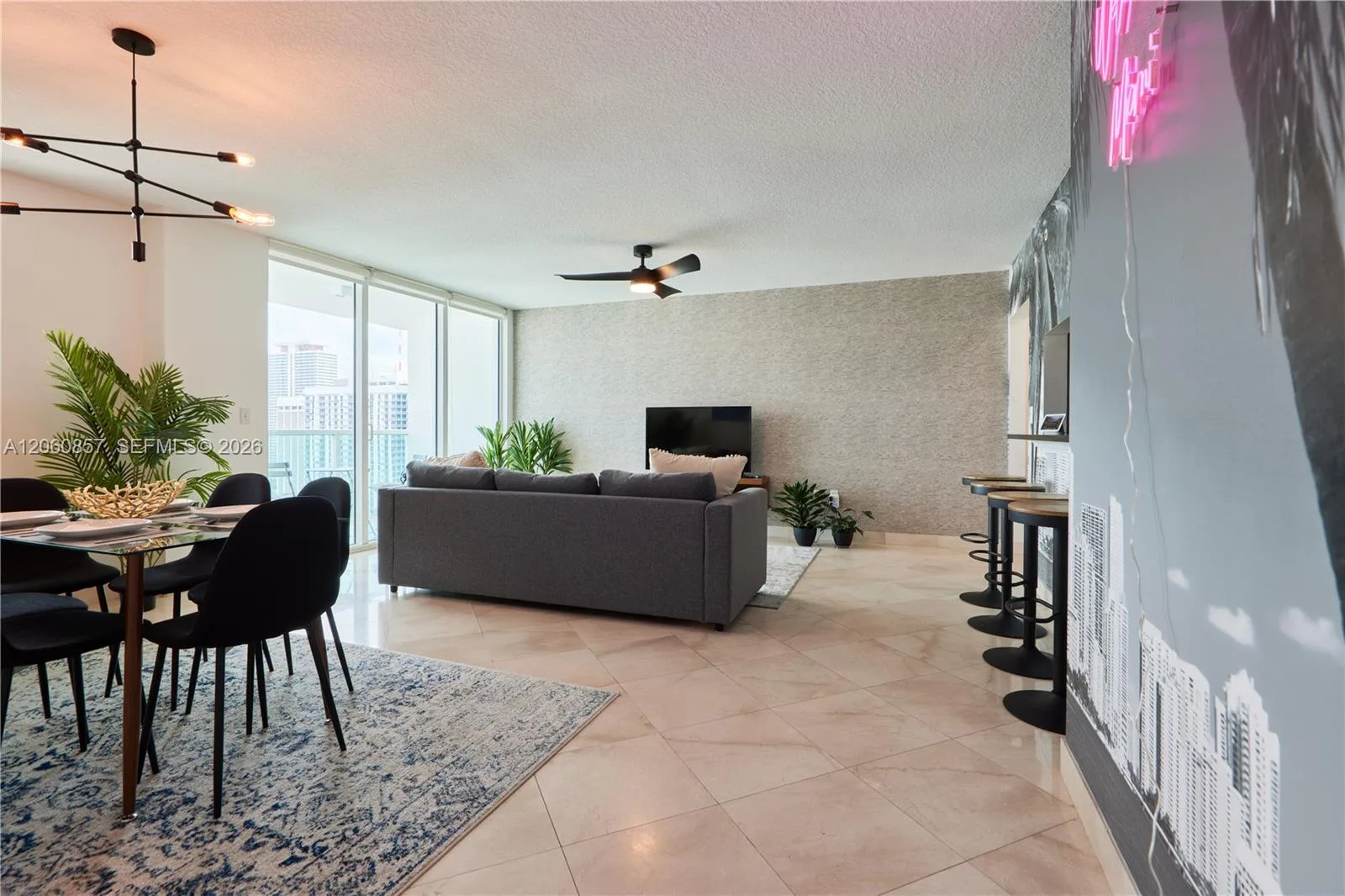 31 SE 5th St # 3201, Miami, FL 33131 photo 9
