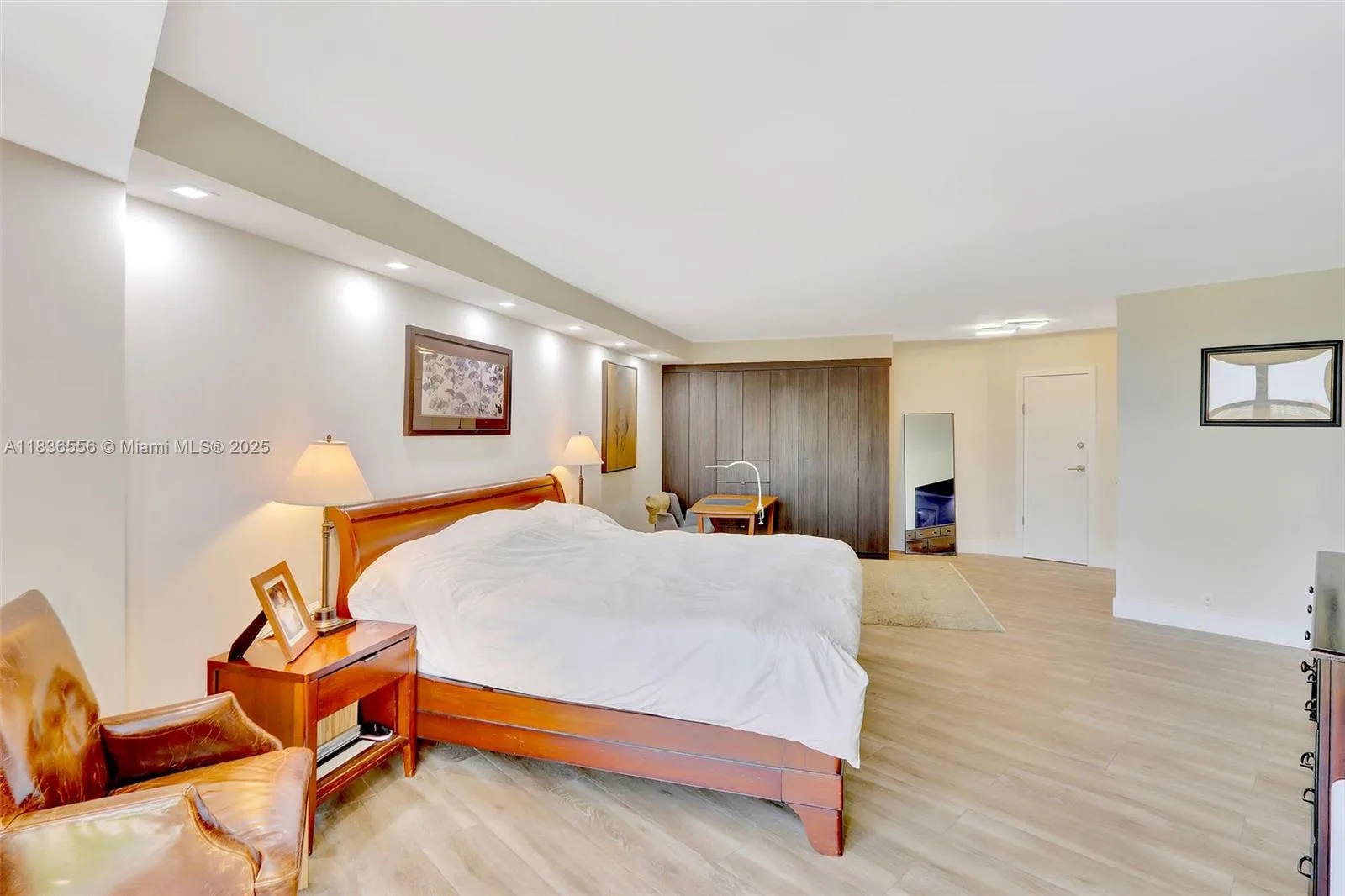 1121 Crandon Blvd # E708, Key Biscayne, FL 33149 photo 12