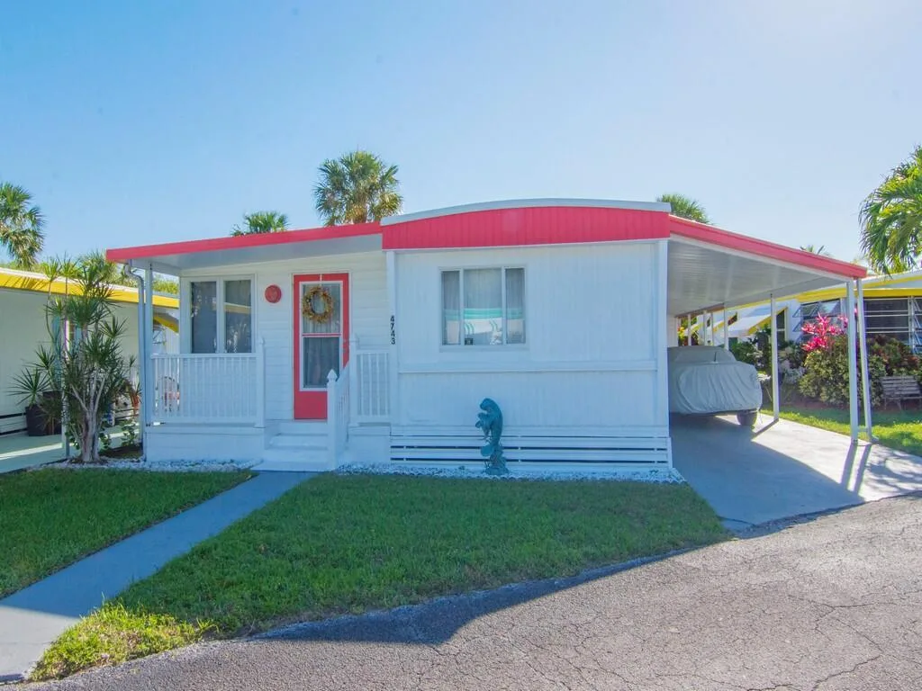 4743 NE Blue Heron Lane # 7, Jensen Beach, FL 34957