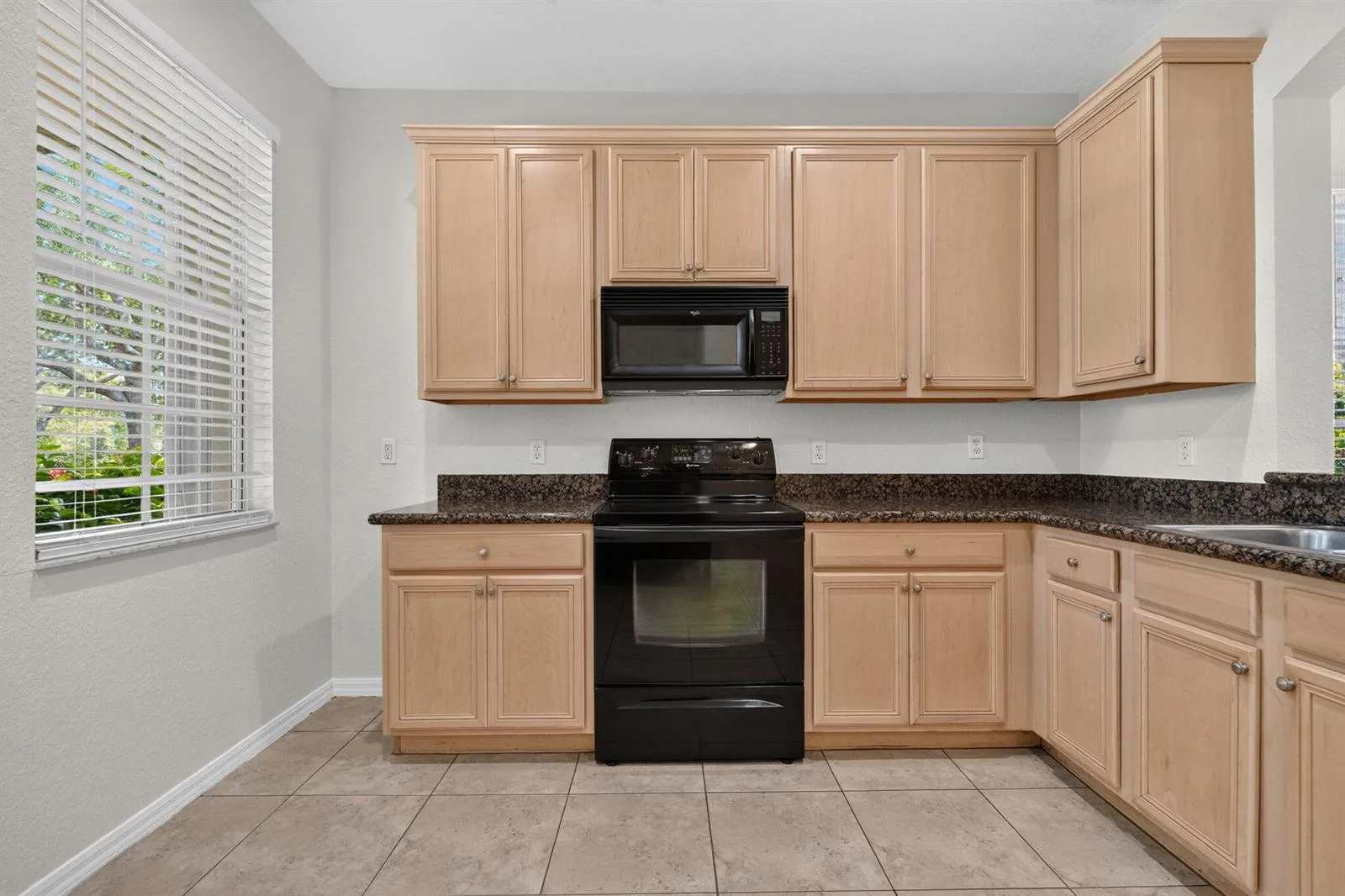 158 W Thatch Palm Circle, Jupiter, FL 33458 photo 5