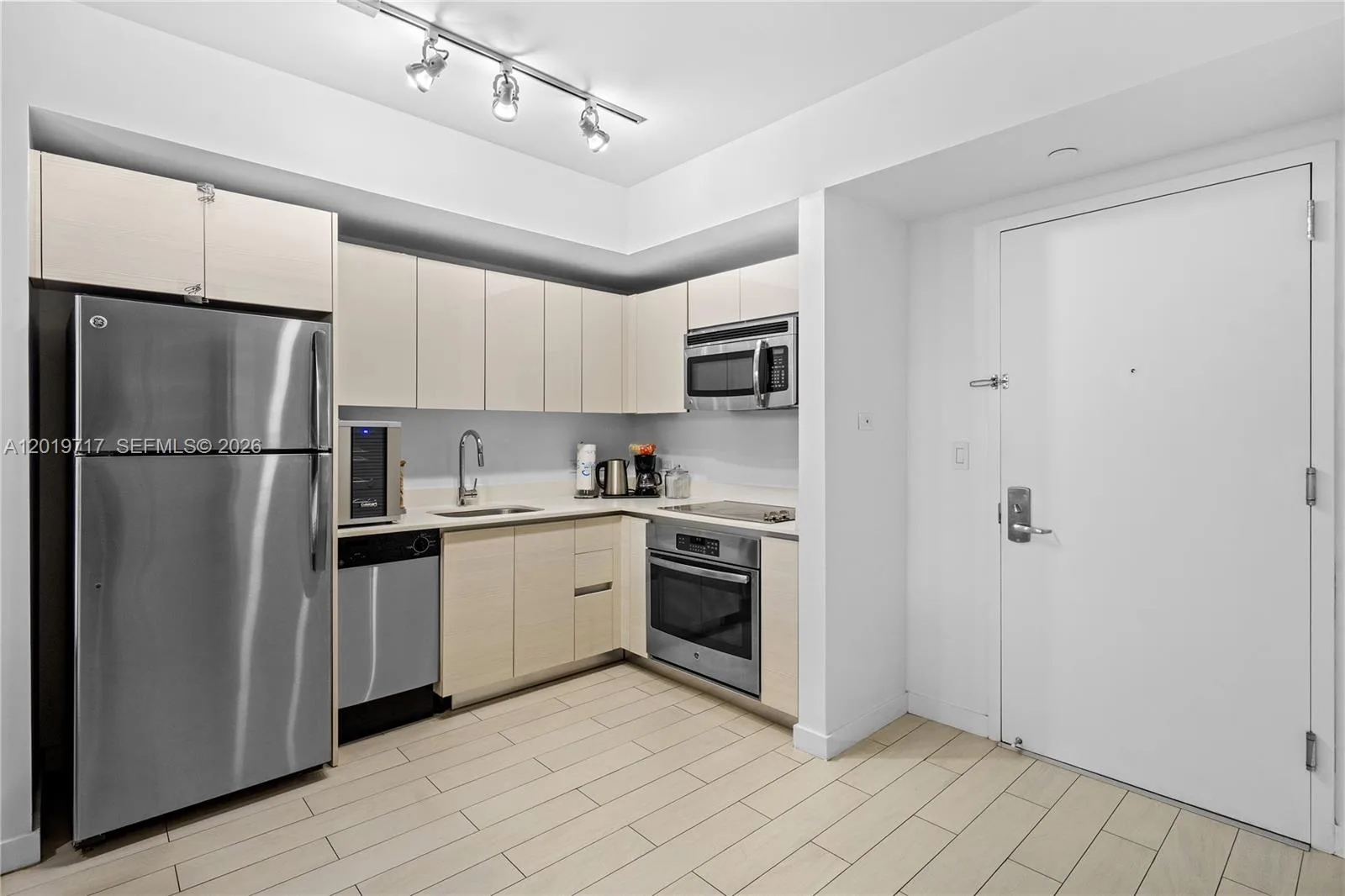 2602 E Hallandale Beach Blvd # R703, Hallandale Beach, FL 33009 photo 10