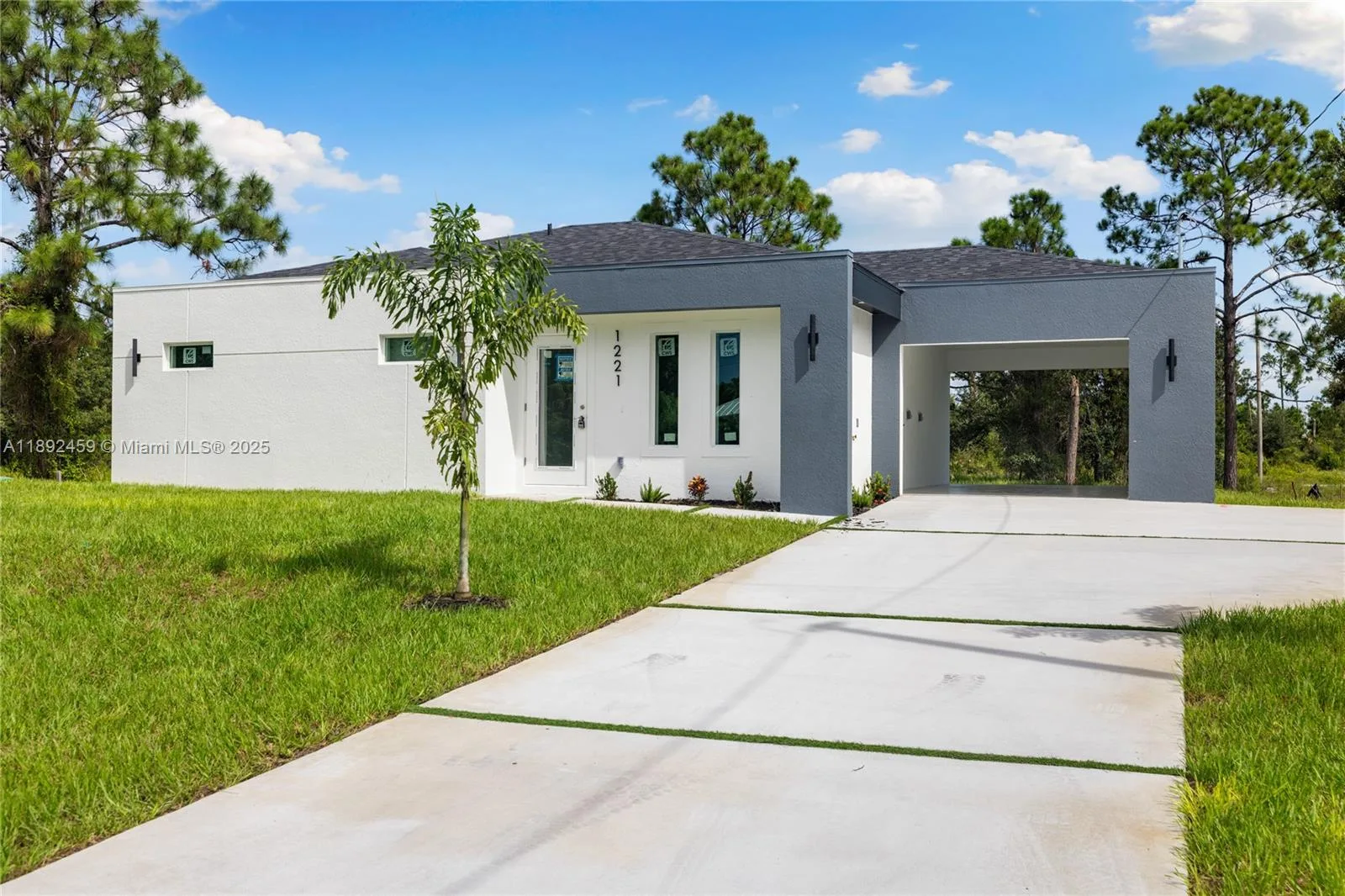 1221 Ederle St E, Lehigh Acres, FL 33974