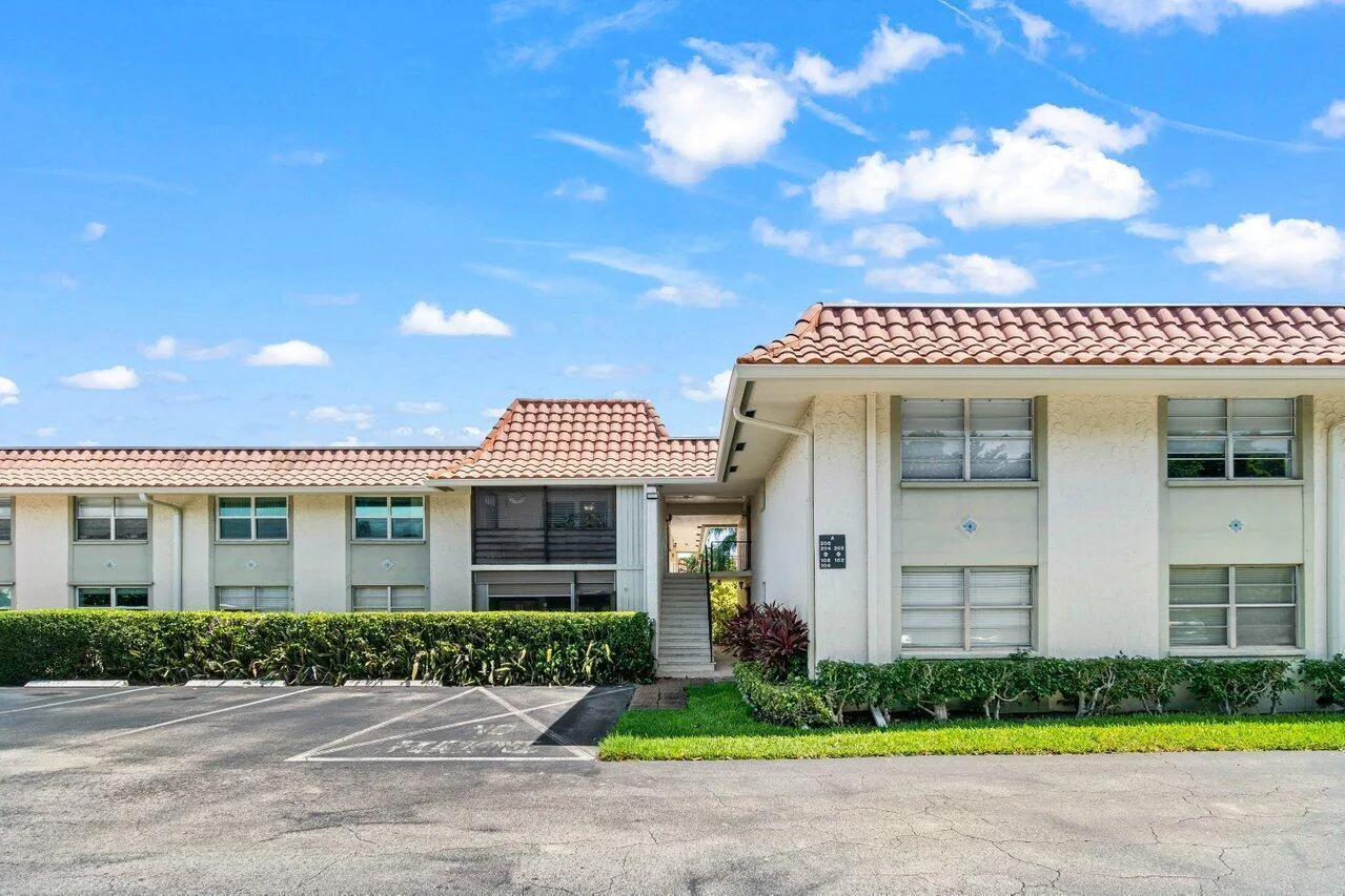 1124 NW 13th Street # 204a, Boca Raton, FL 33486