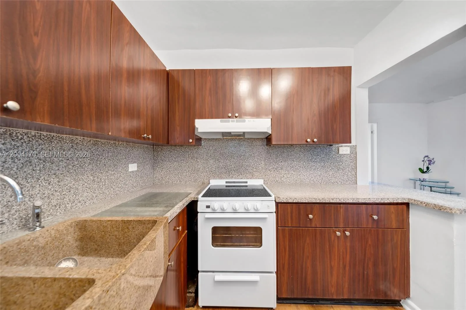 1150 Euclid Ave # 110, Miami Beach, FL 33139 photo 4