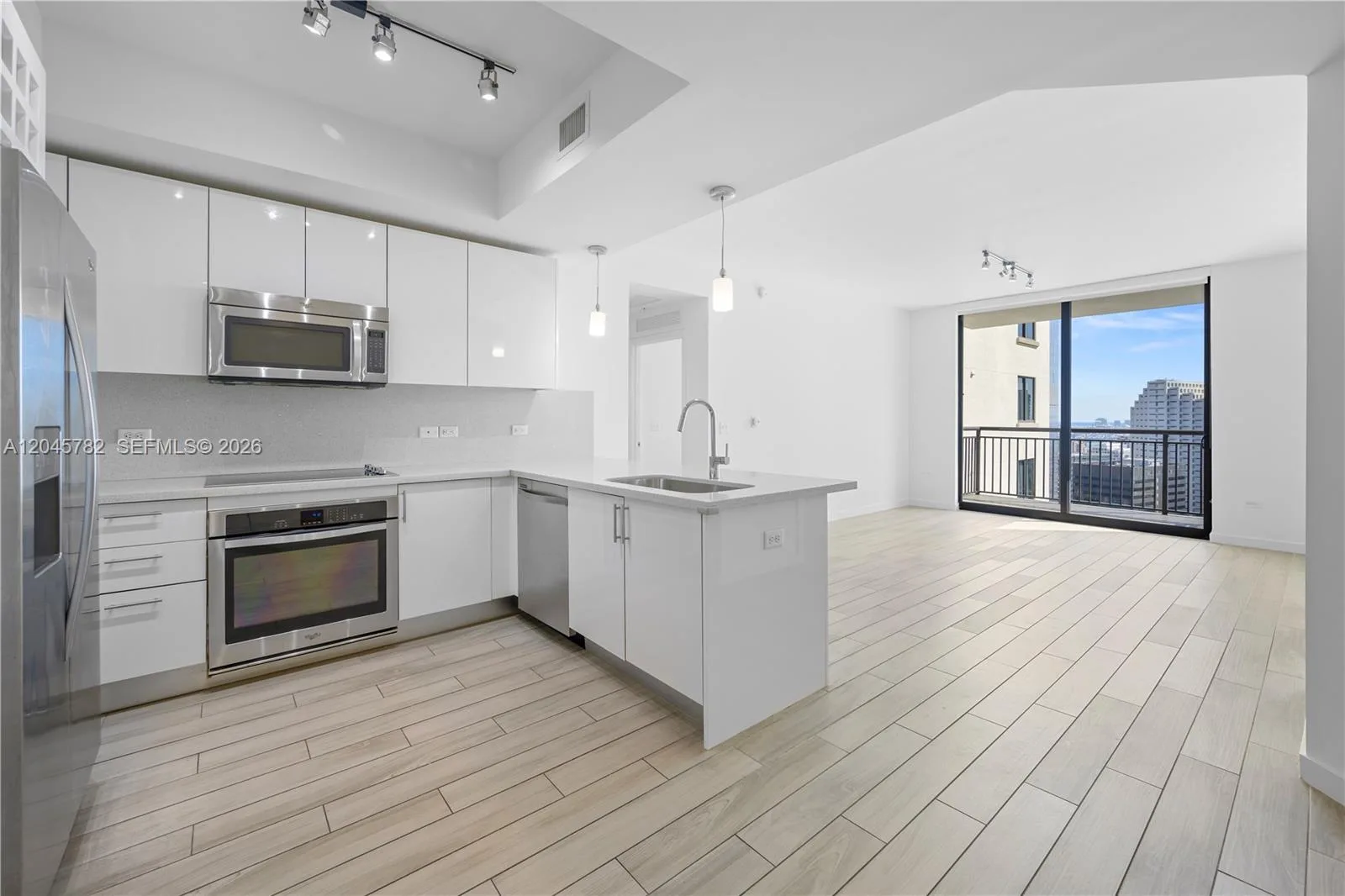 999 SW 1st Ave # 2911, Miami, FL 33130