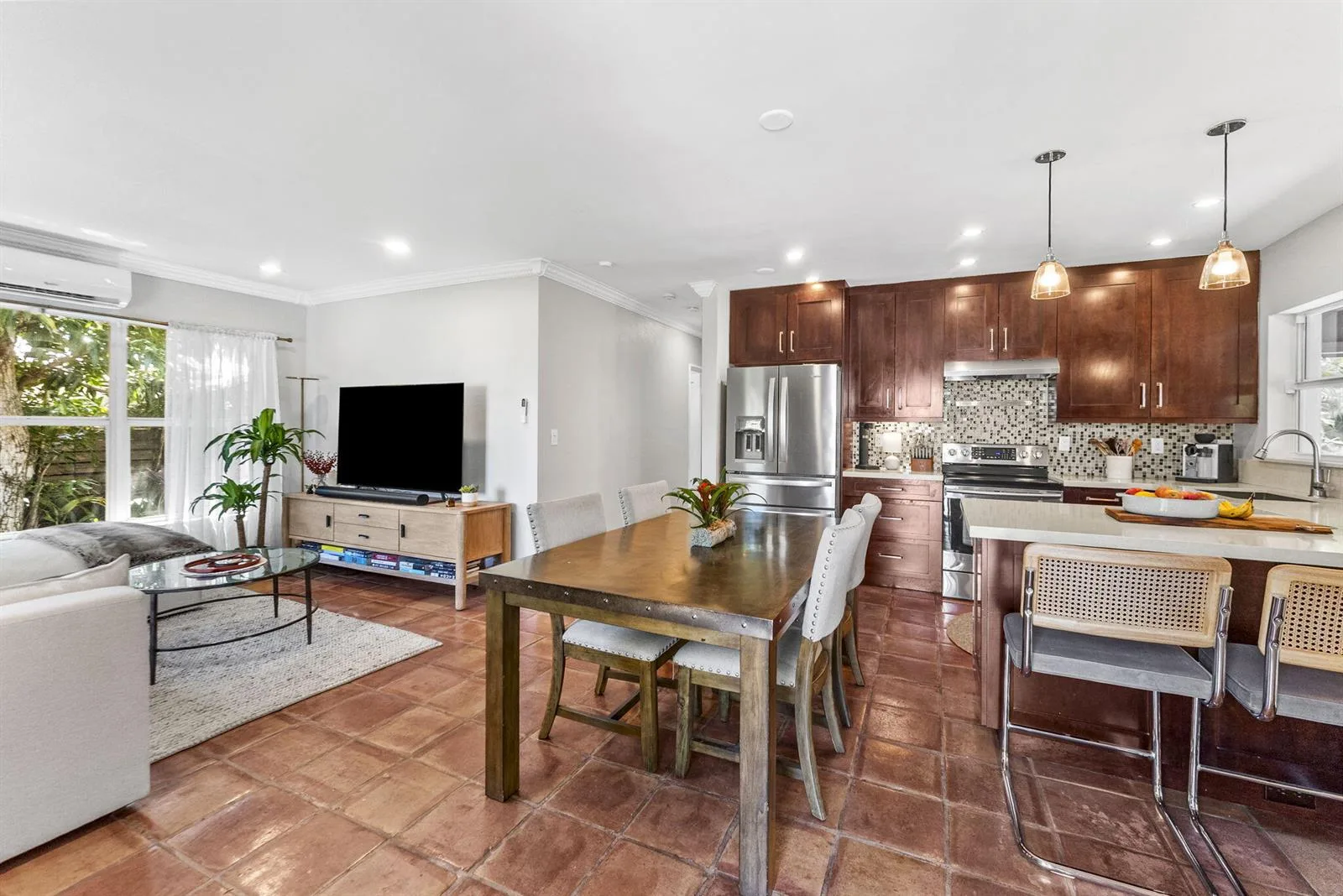 1627 NE 17TH Avenue, Fort Lauderdale, FL 33305 photo 3