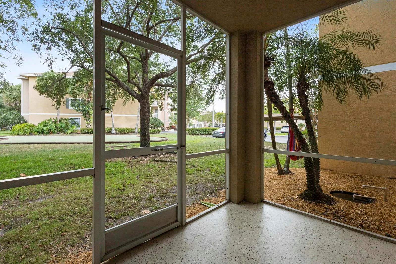 6450 Emerald Dunes Drive # 103, West Palm Beach, FL 33411
