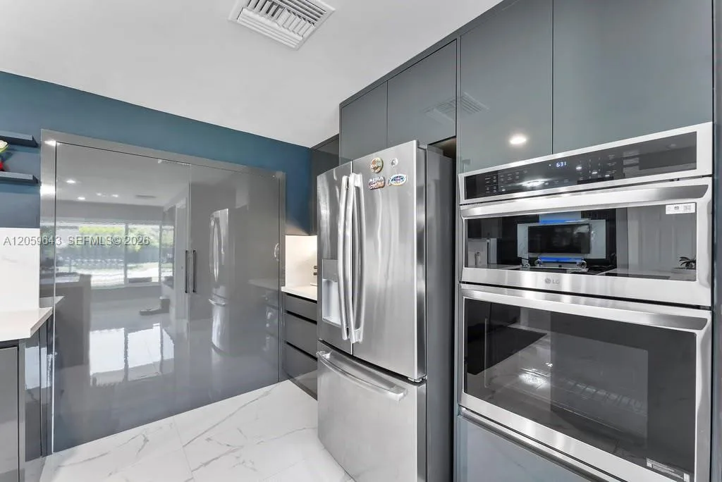 7501 NW 42nd St, Coral Springs, FL 33065 photo 9