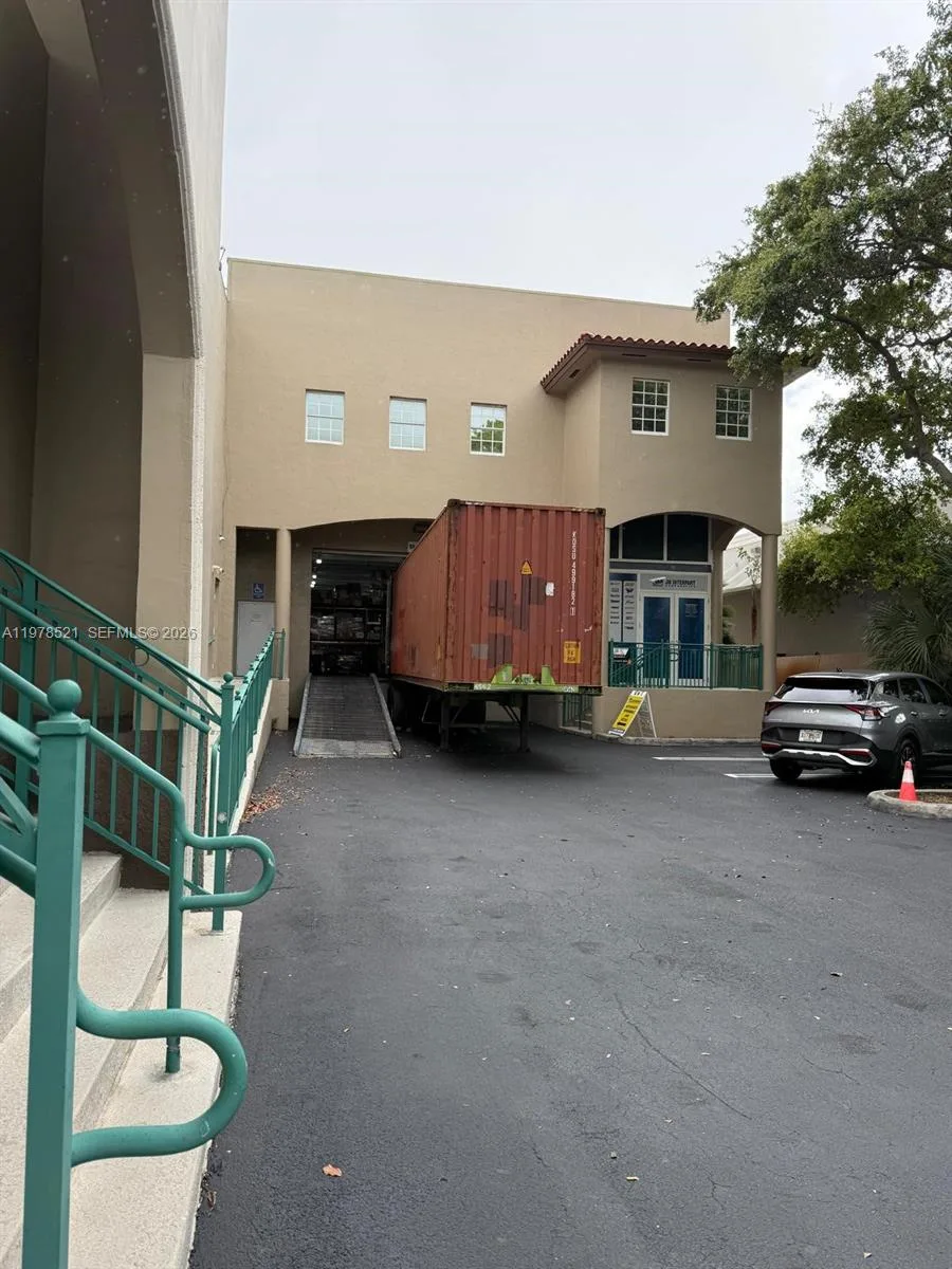 10200 NW 25th St # 113, Doral, FL 33172 photo 3