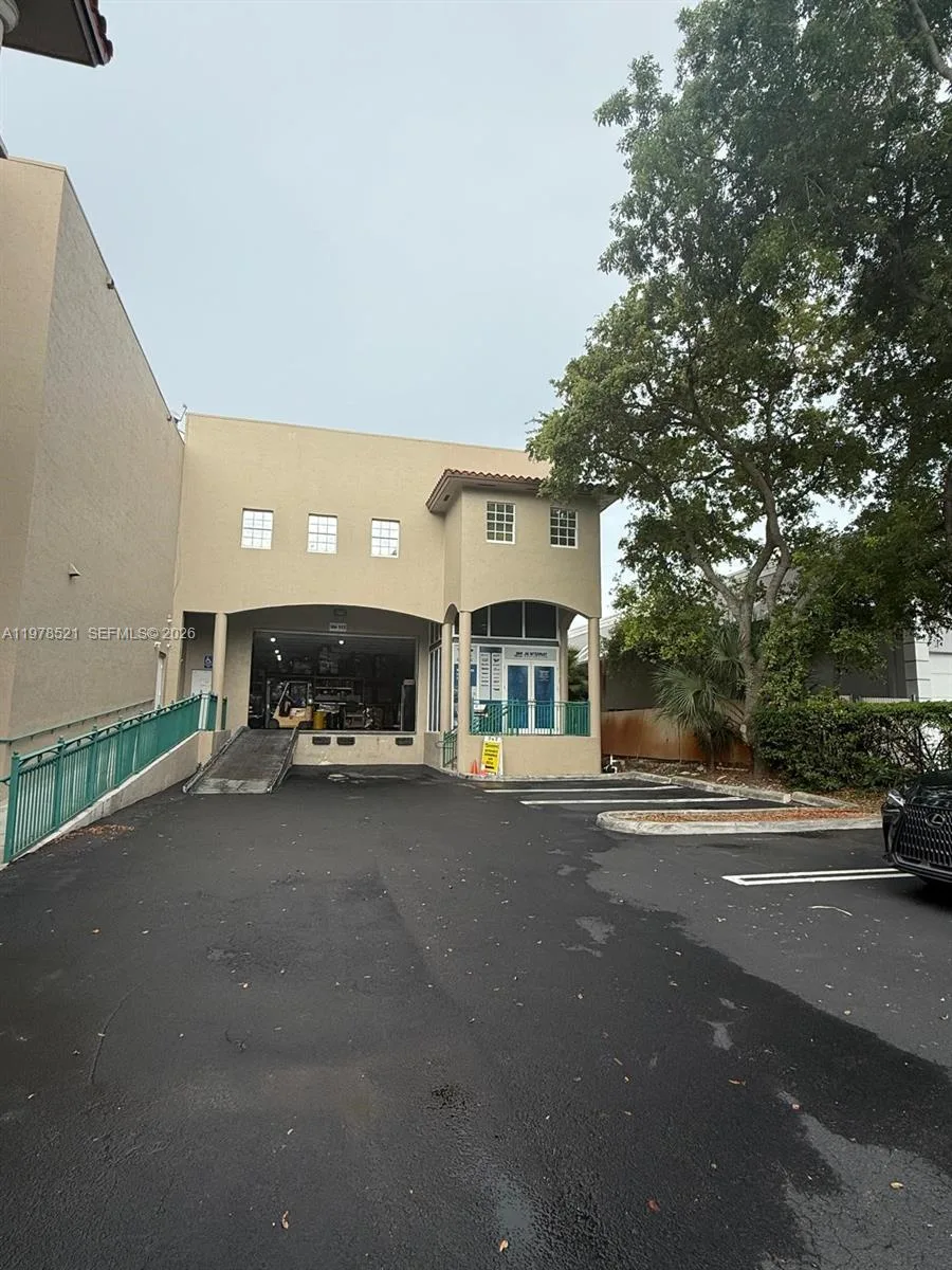 10200 NW 25th St # 113, Doral, FL 33172 photo 4
