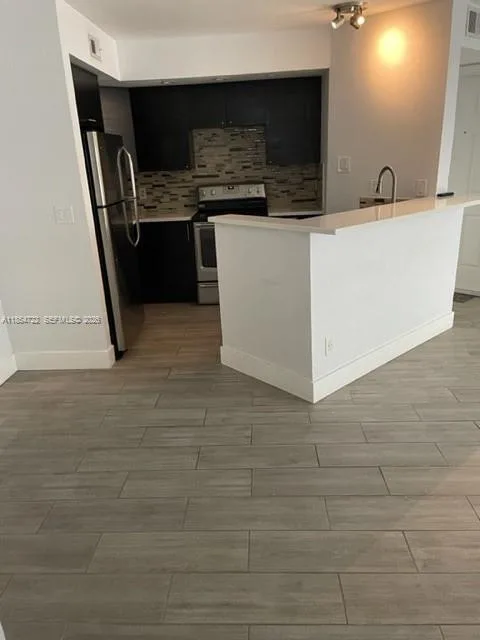 565 Vista Isles Dr # 2011, Sunrise, FL 33325 photo 8