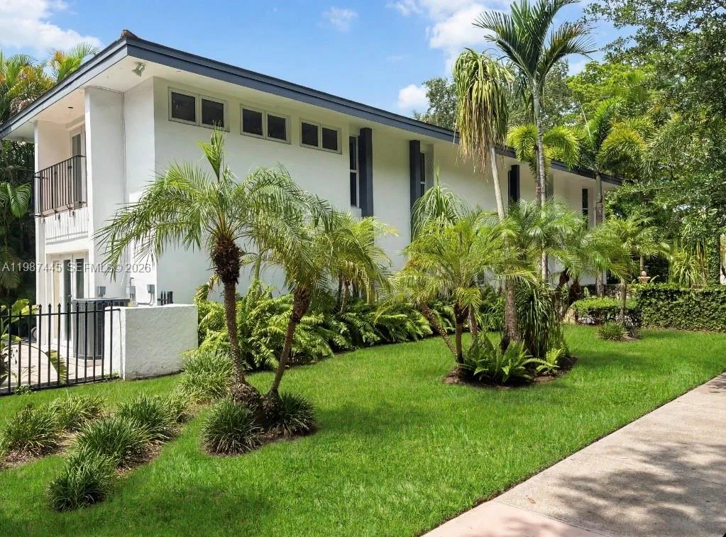 1226 San Miguel Ave # 1226, Coral Gables, FL 33134 photo 4
