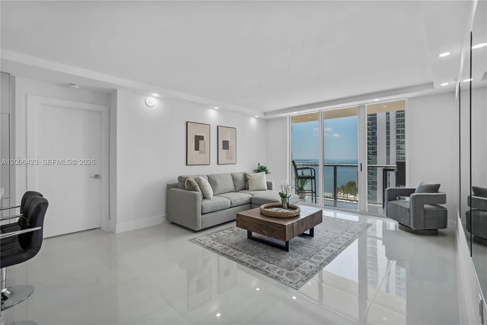 1155 Brickell Bay Dr # 2003, Miami, FL 33131 photo 12