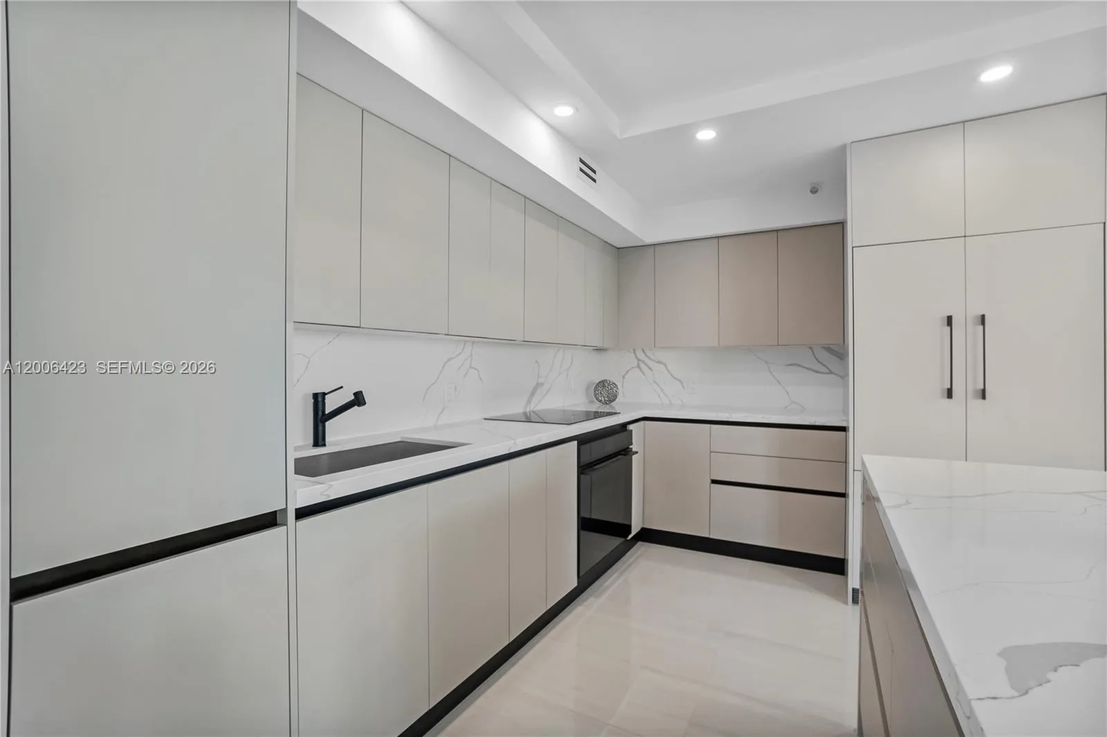 1155 Brickell Bay Dr # 2003, Miami, FL 33131 photo 6
