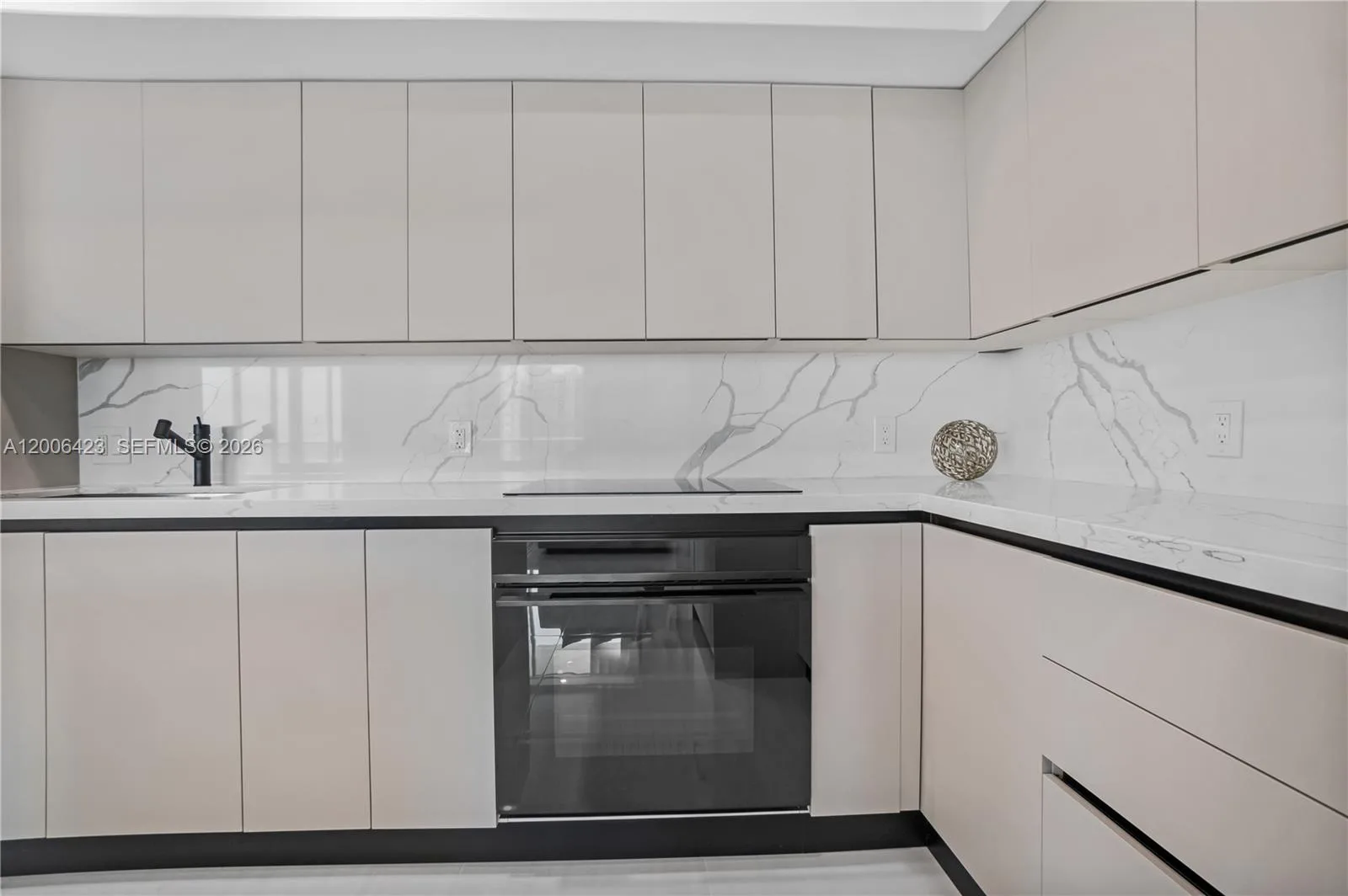 1155 Brickell Bay Dr # 2003, Miami, FL 33131 photo 8