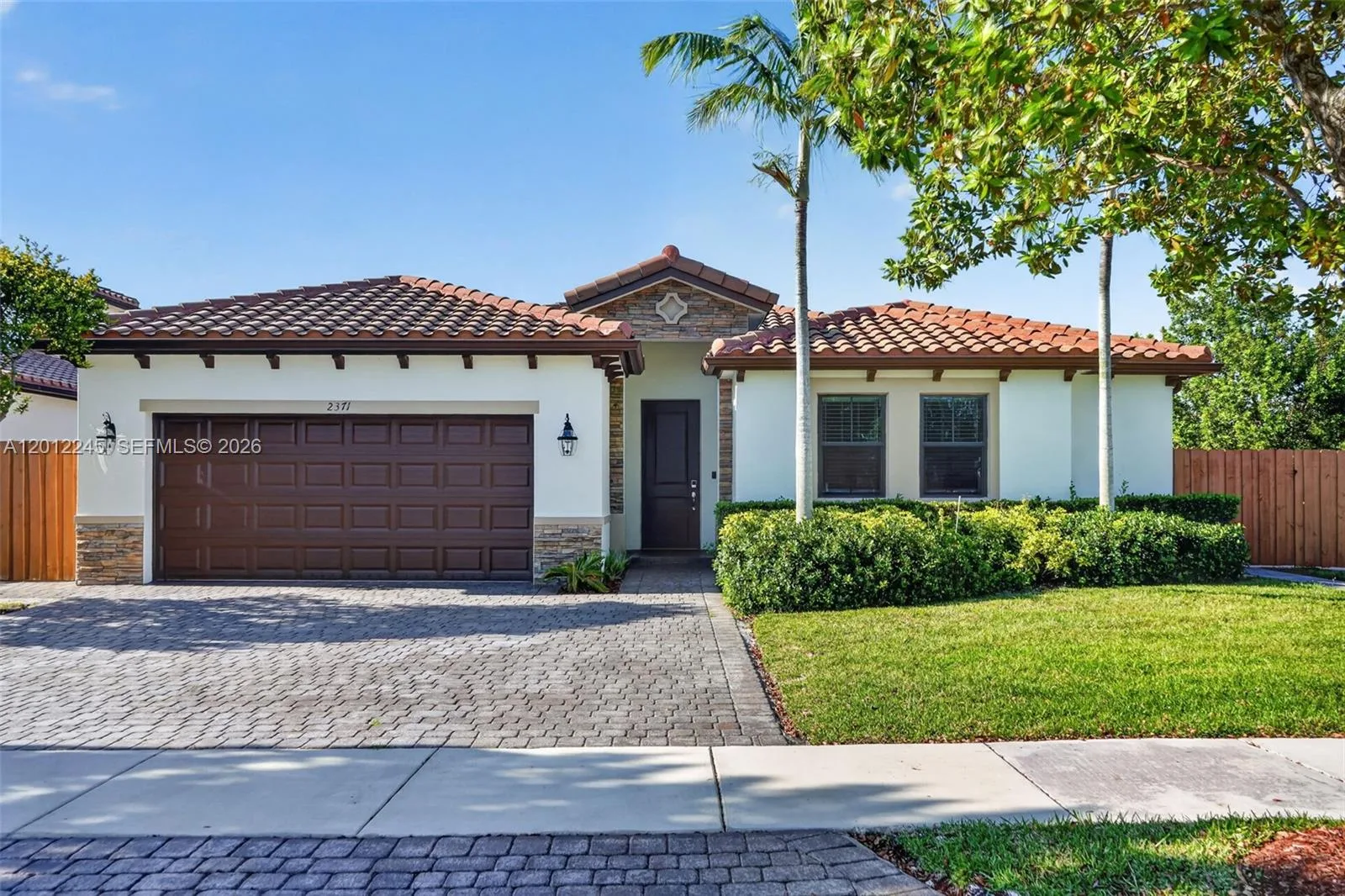 2371 SE 1st Ct, Homestead, FL 33033