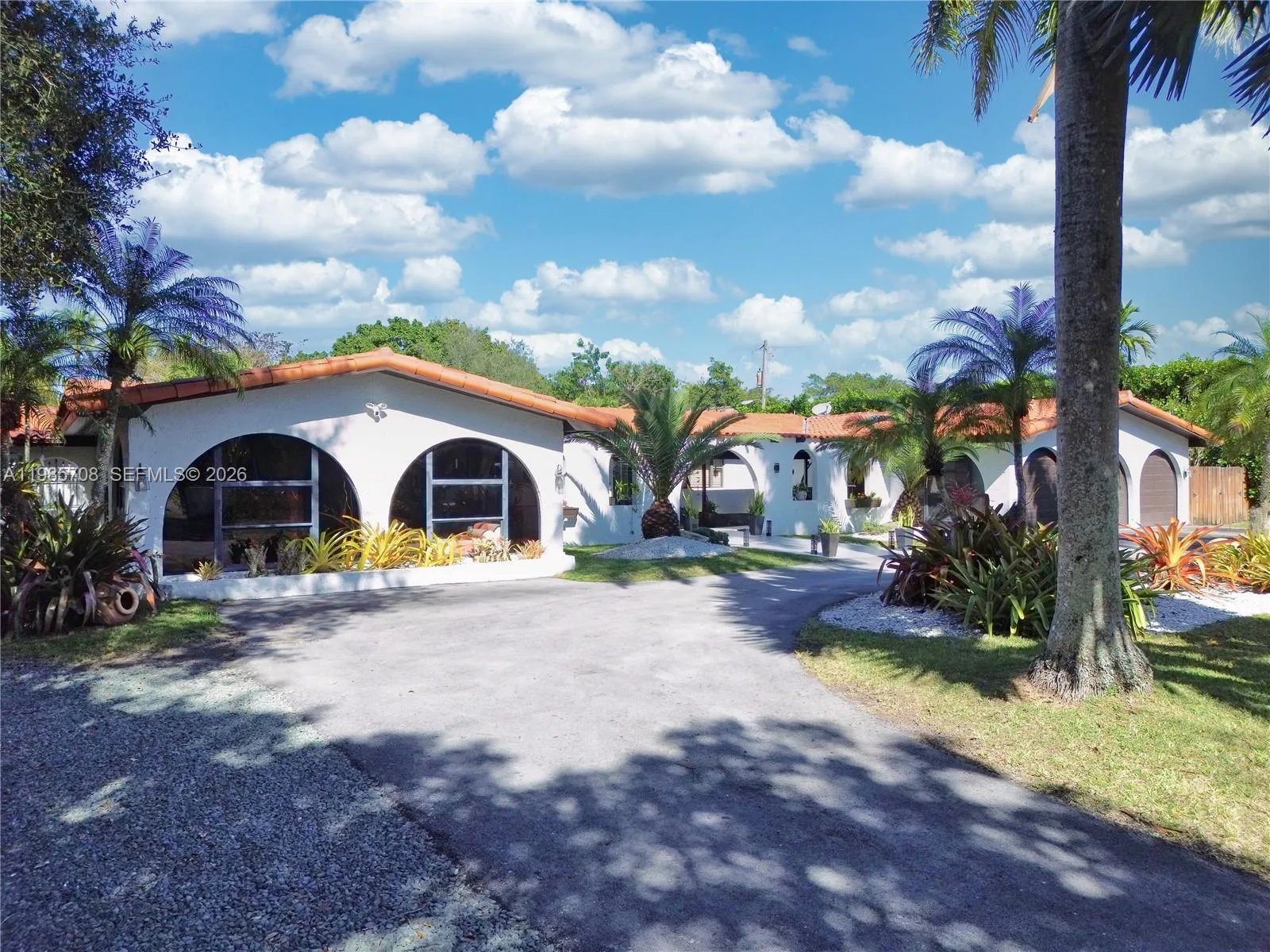 7925 SW 124th St, Pinecrest, FL 33156 photo 2