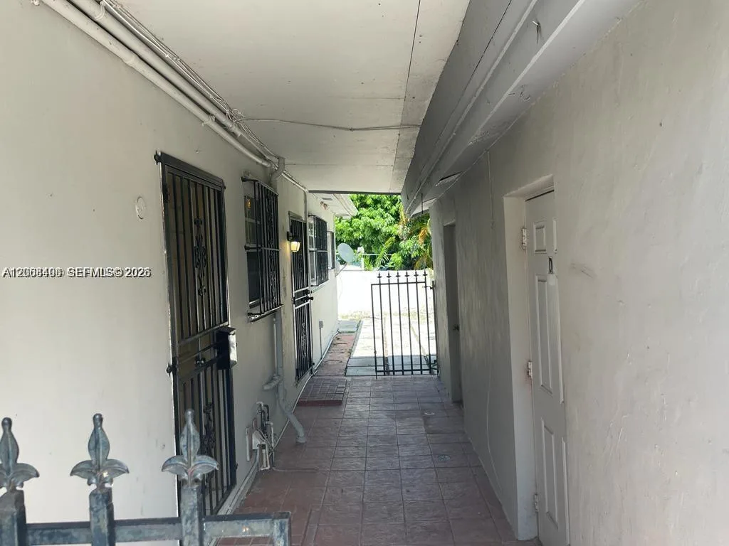 15530 SW 308th St # D, Homestead, FL 33033 photo 3