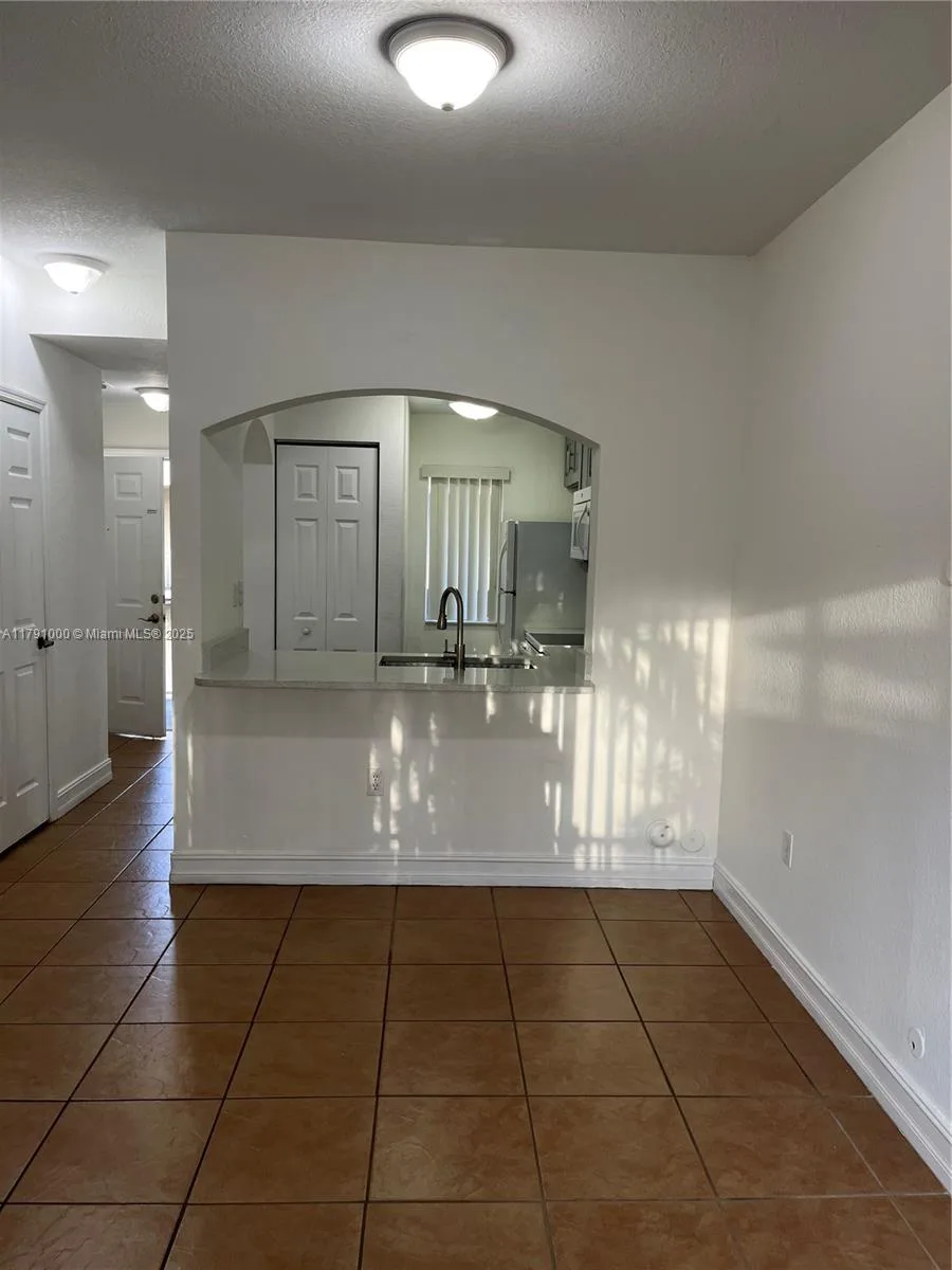 7985 NW 8th St # 110A, Miami, FL 33126 photo 2