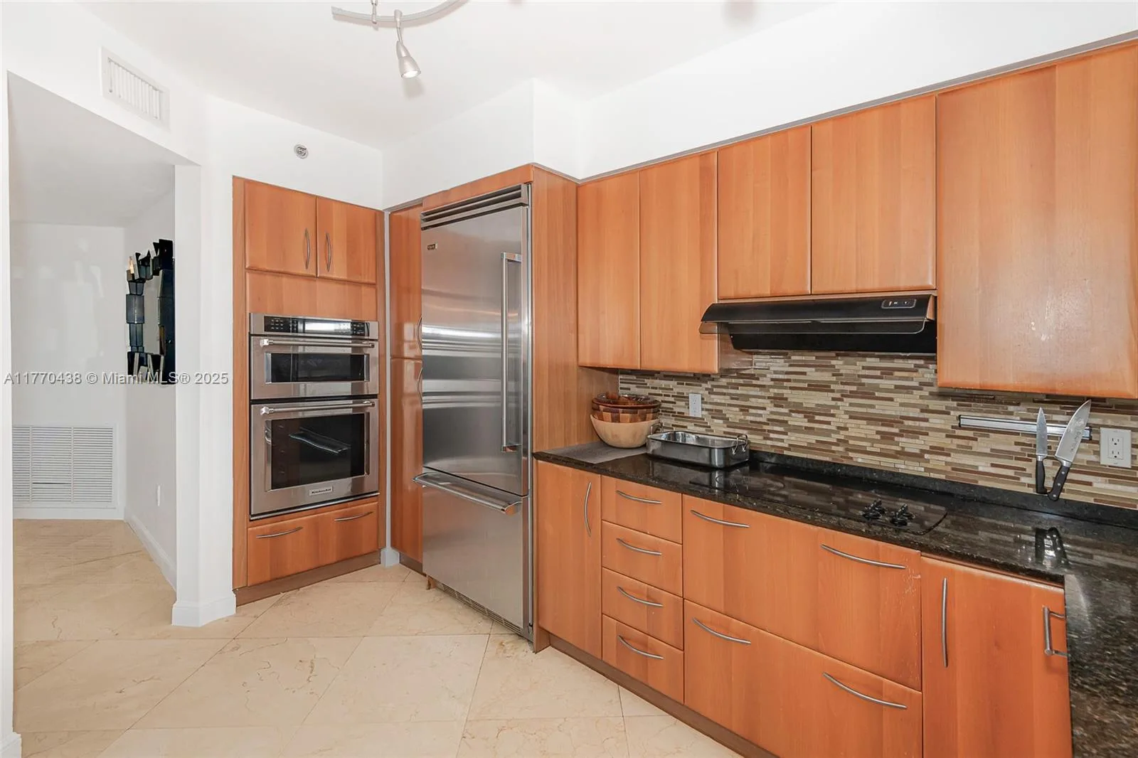 19111 Collins Ave # 1007, Sunny Isles Beach, FL 33160 photo 13