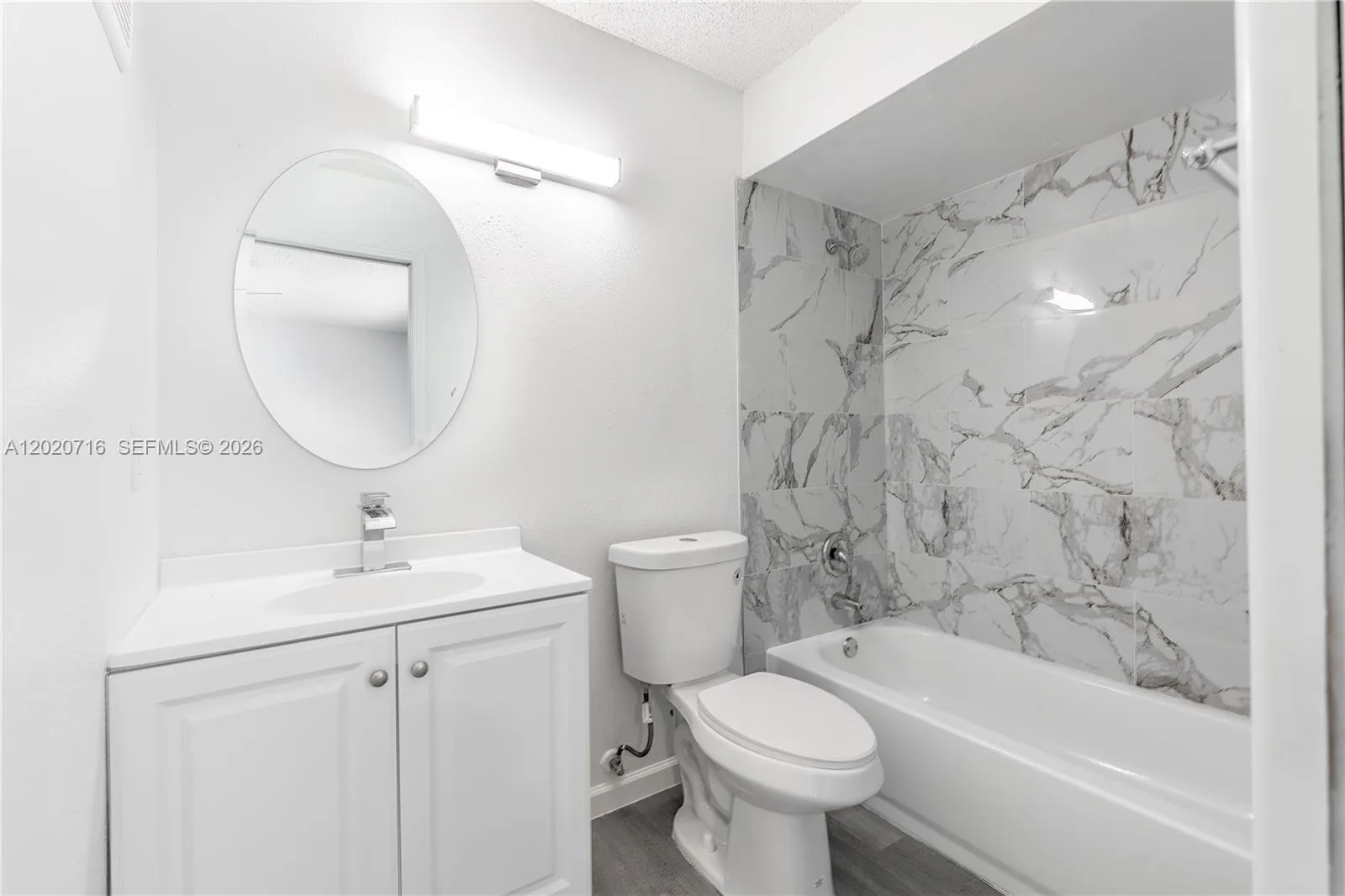 2094 Arbour Walk Cir # 3018, Naples, FL 34109 photo 8