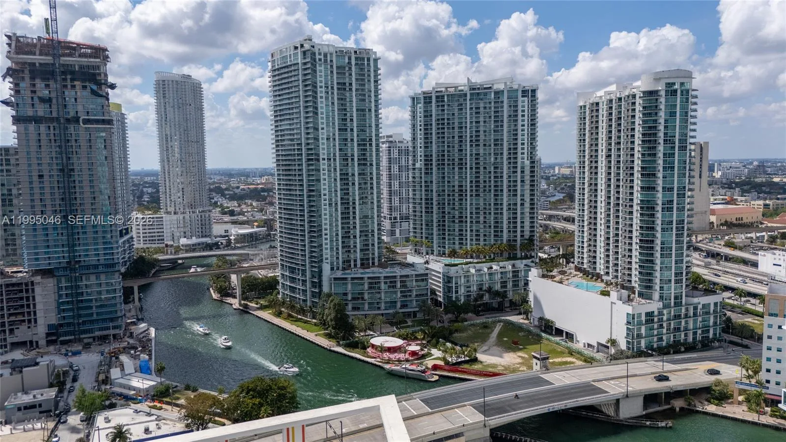 31 SE 6th St # 1906, Miami, FL 33131