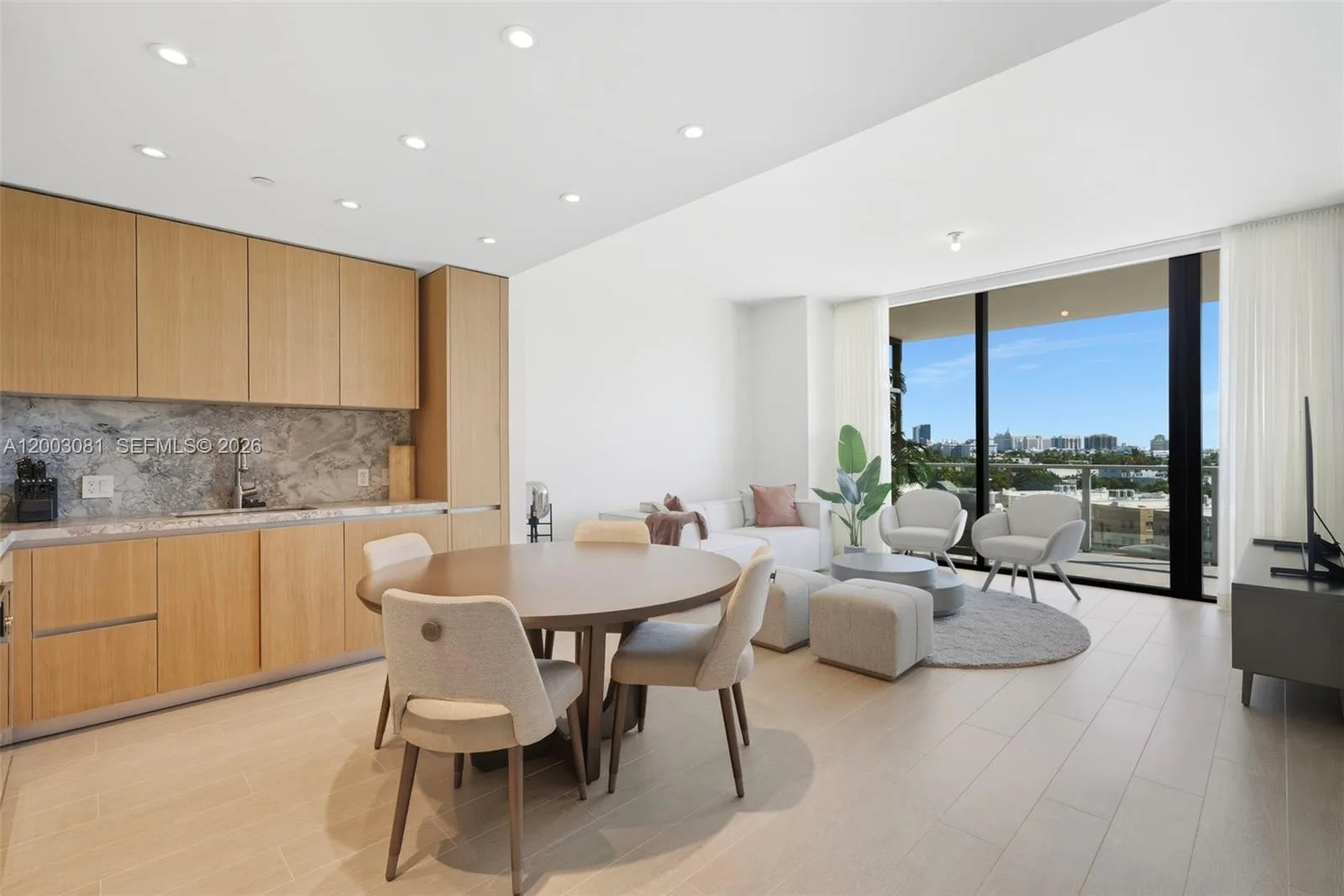 500 Alton Rd # 808, Miami Beach, FL 33139