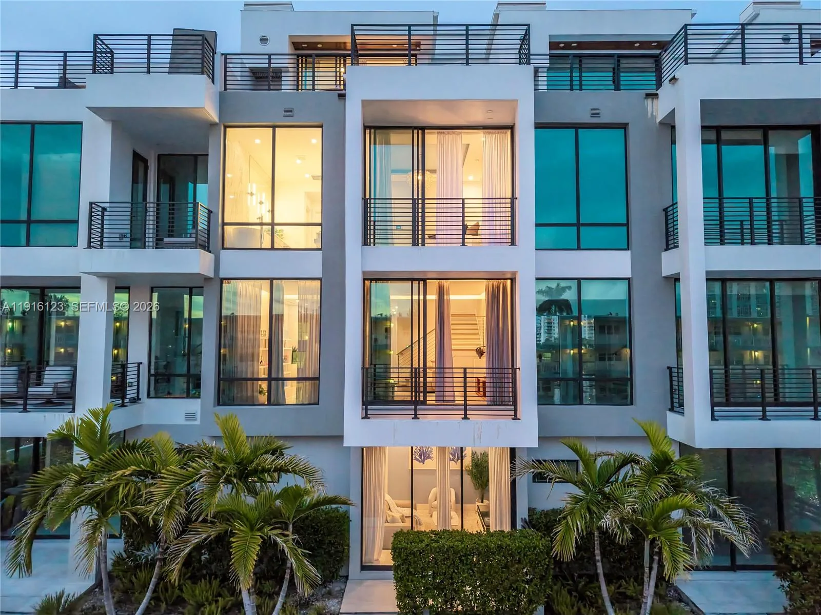 4098 NE 167 ST # 9, North Miami Beach, FL 33160 photo 2
