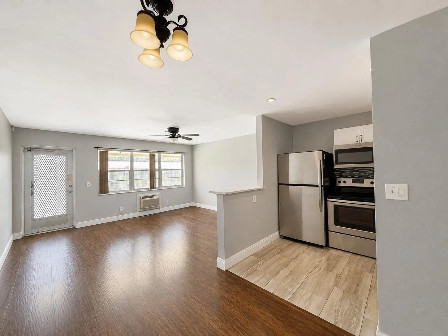 119 SUSSEX F # 119, West Palm Beach, FL 33417 photo 3