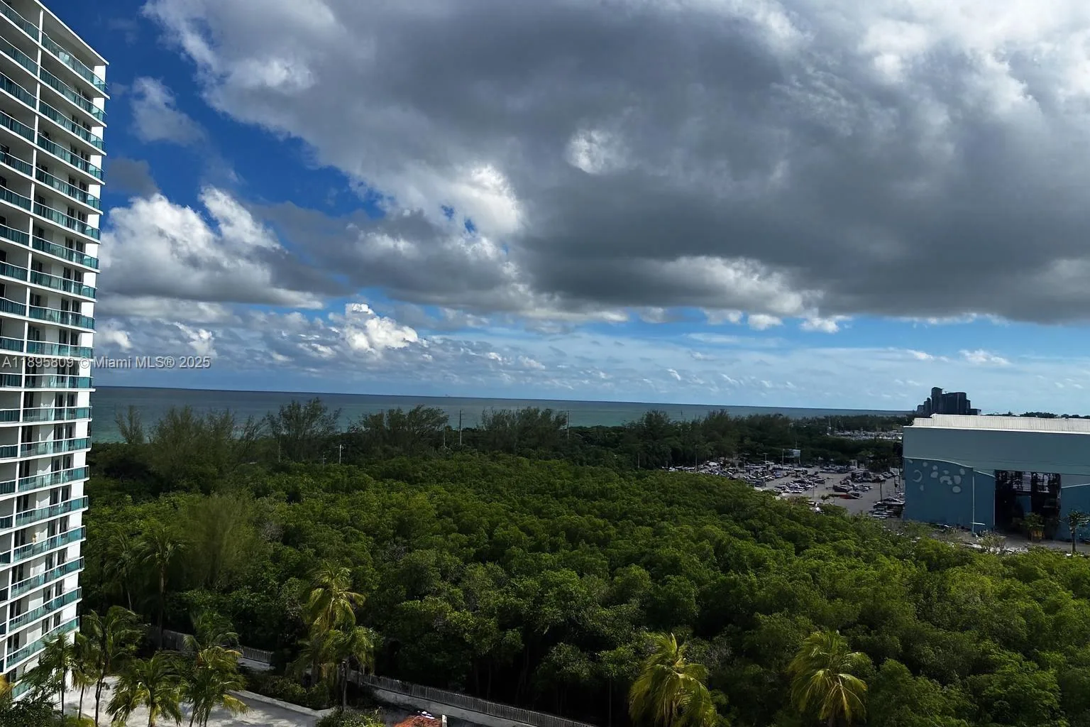 100 Bayview Dr # 1026, Sunny Isles Beach, FL 33160 photo 7
