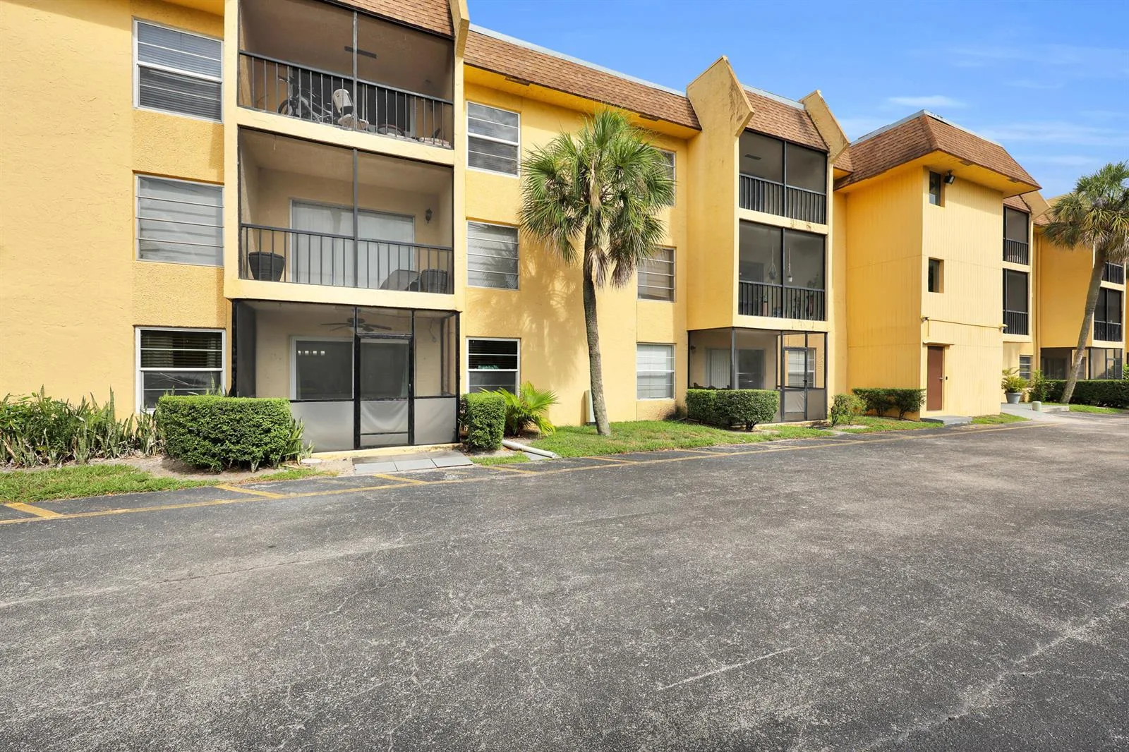 490 NW 20TH Street # 1140, Boca Raton, FL 33431