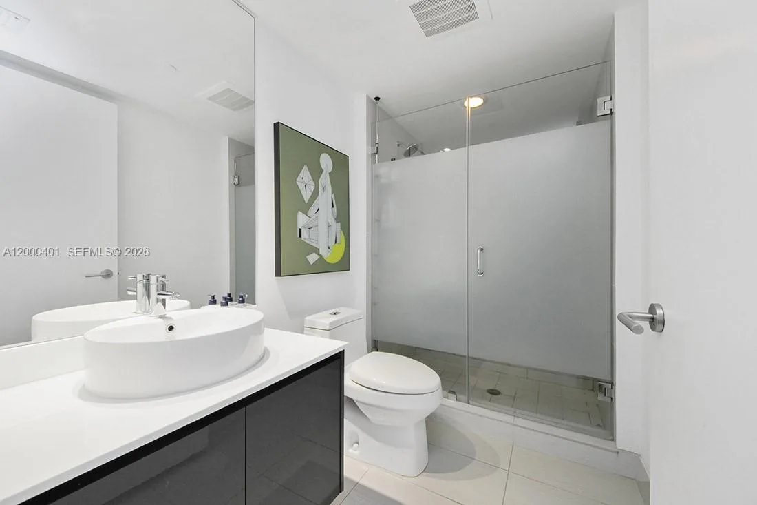 31 SE 6th St # 1206, Miami, FL 33131 photo 6