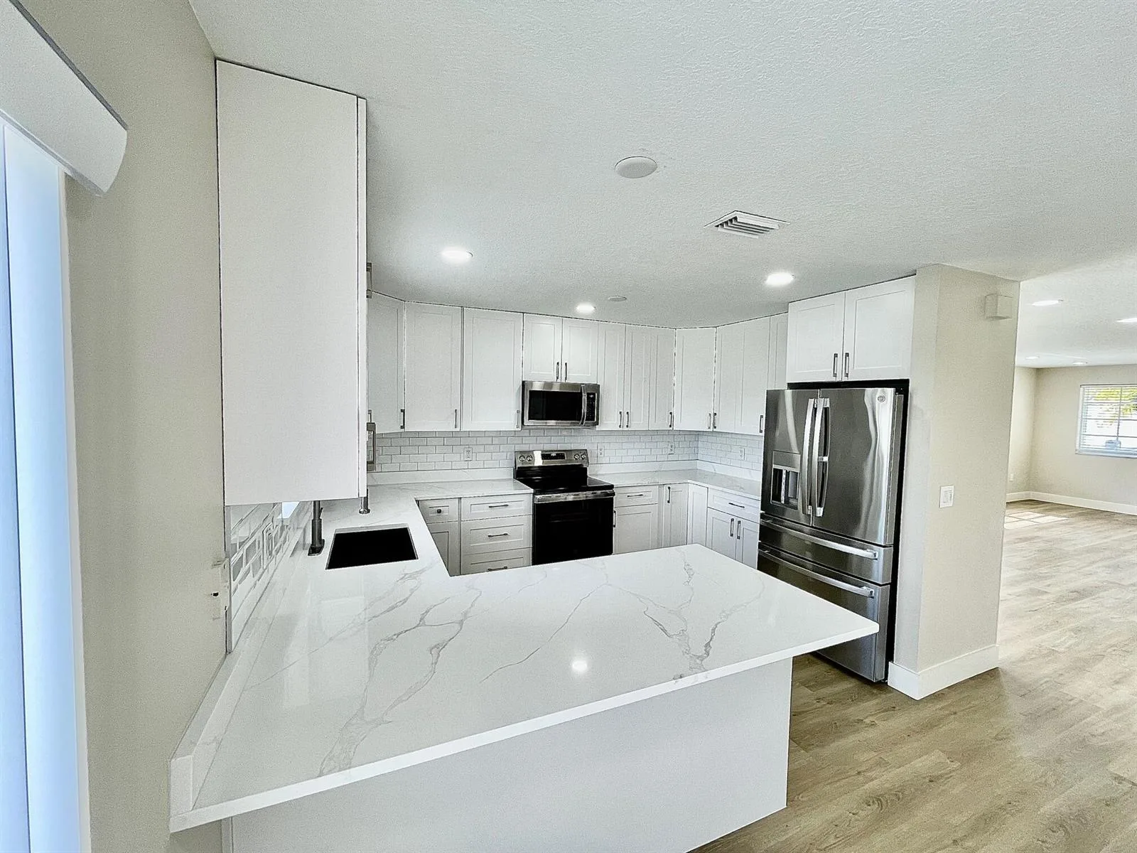 12149 NW 34TH Street, Sunrise, FL 33323 photo 4